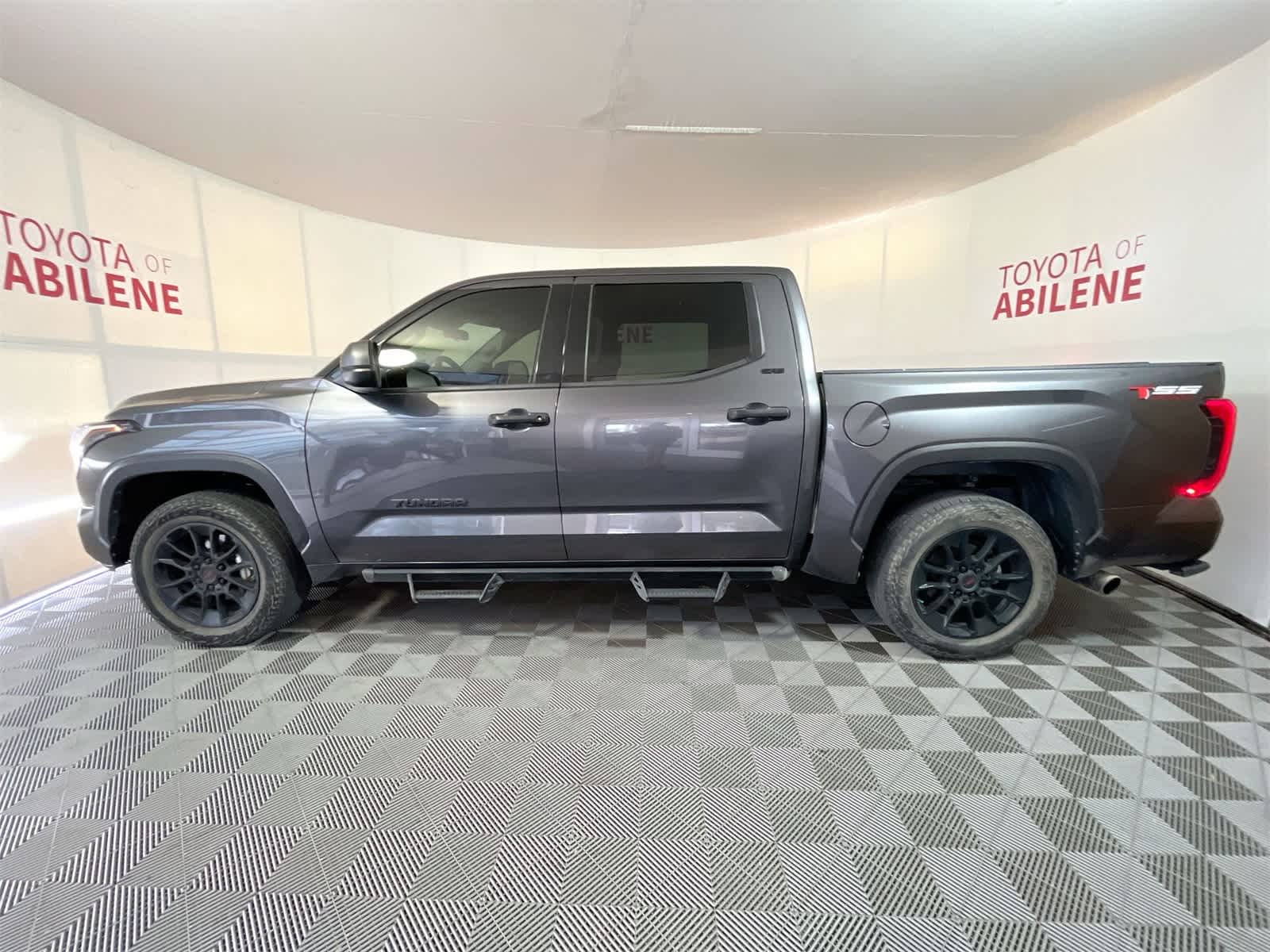 Thumbnail: 2023 Toyota Tundra - 2