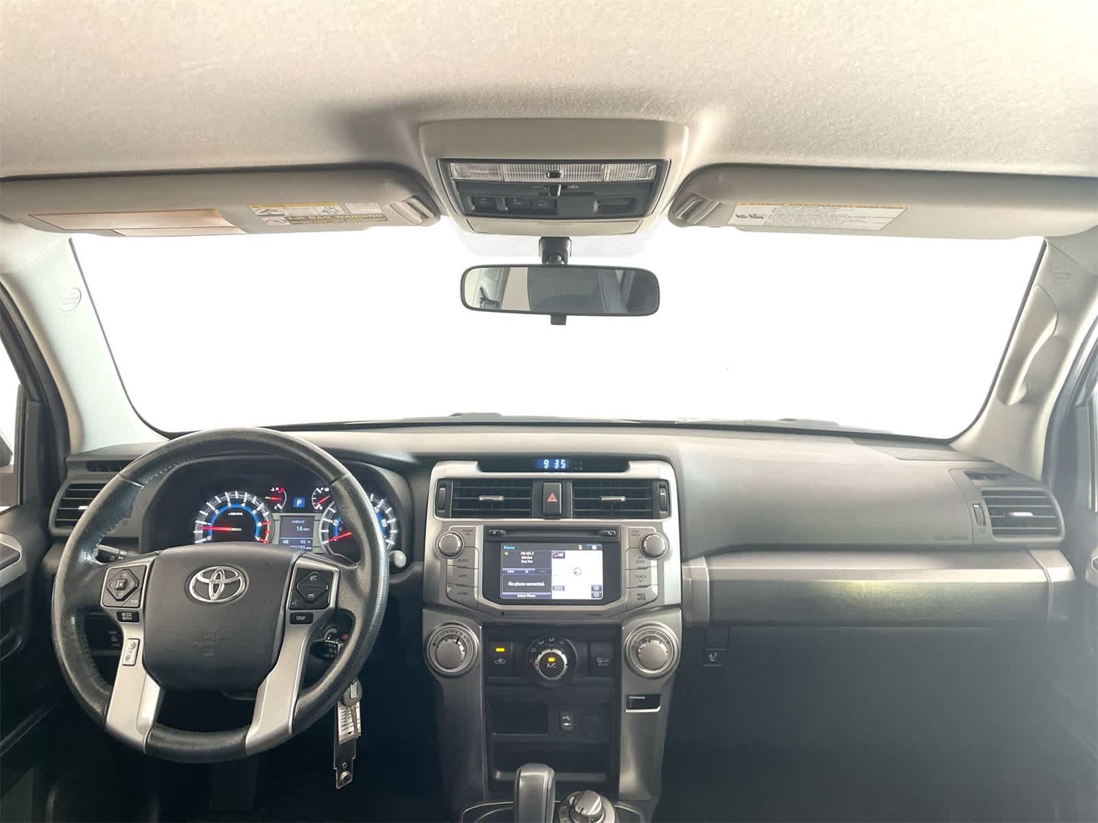 Thumbnail: 2014 Toyota 4Runner - 18