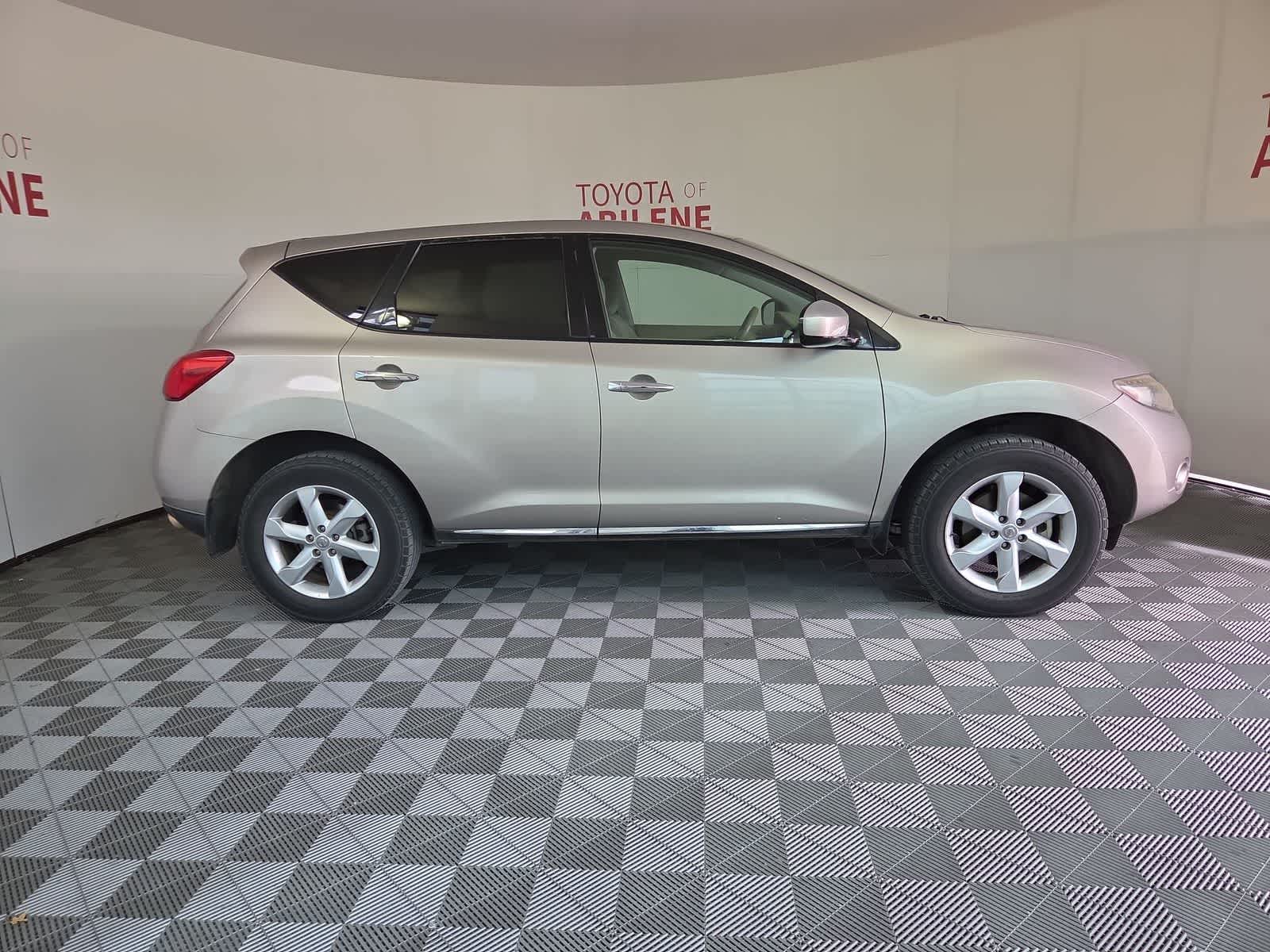 Thumbnail: 2010 Nissan Murano - 7