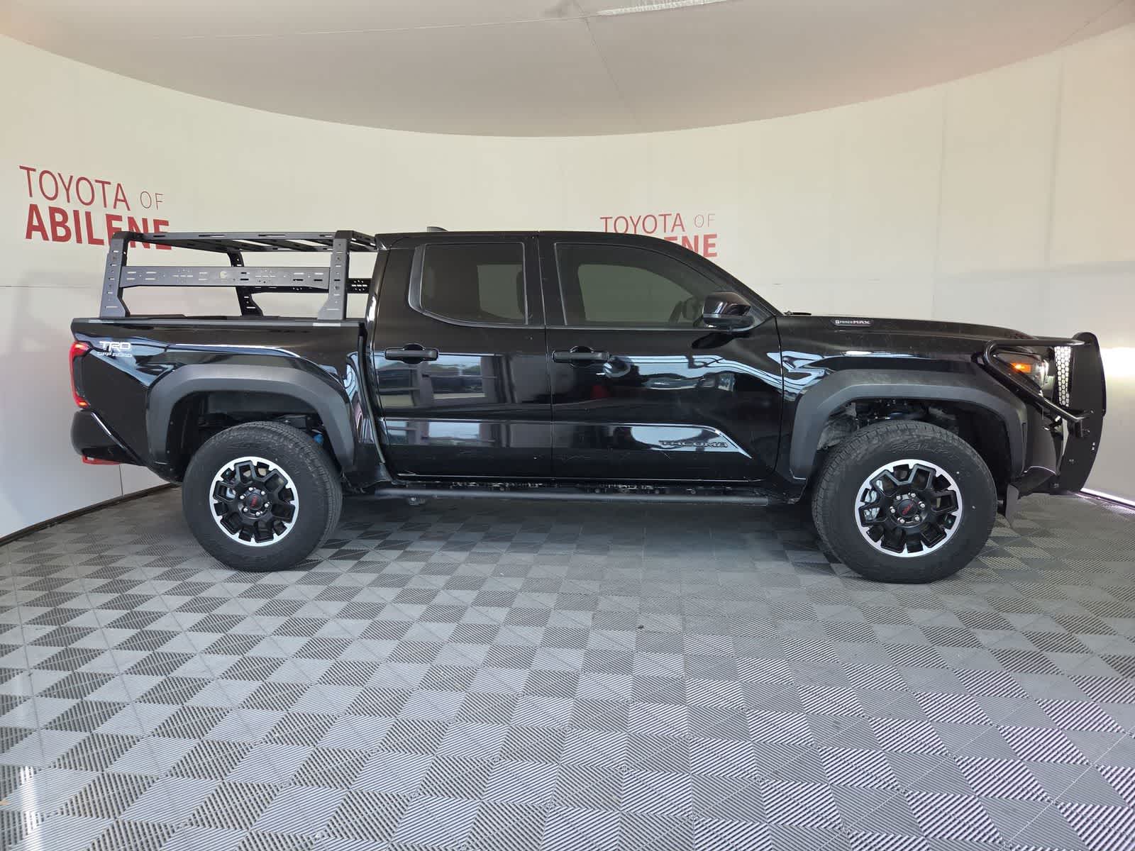 Thumbnail: 2025 Toyota Tacoma - 4