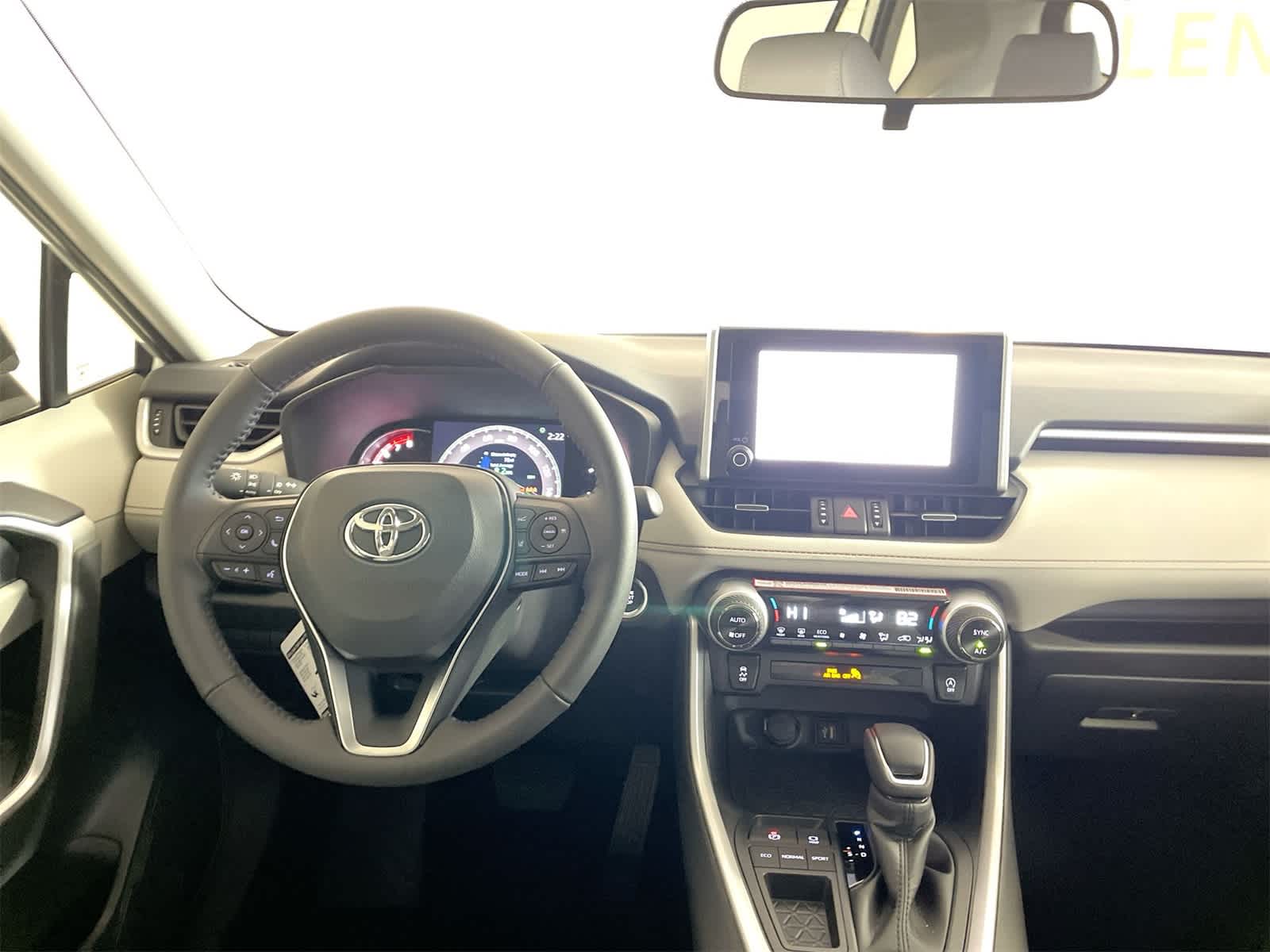 Thumbnail: 2025 Toyota RAV4 - 16