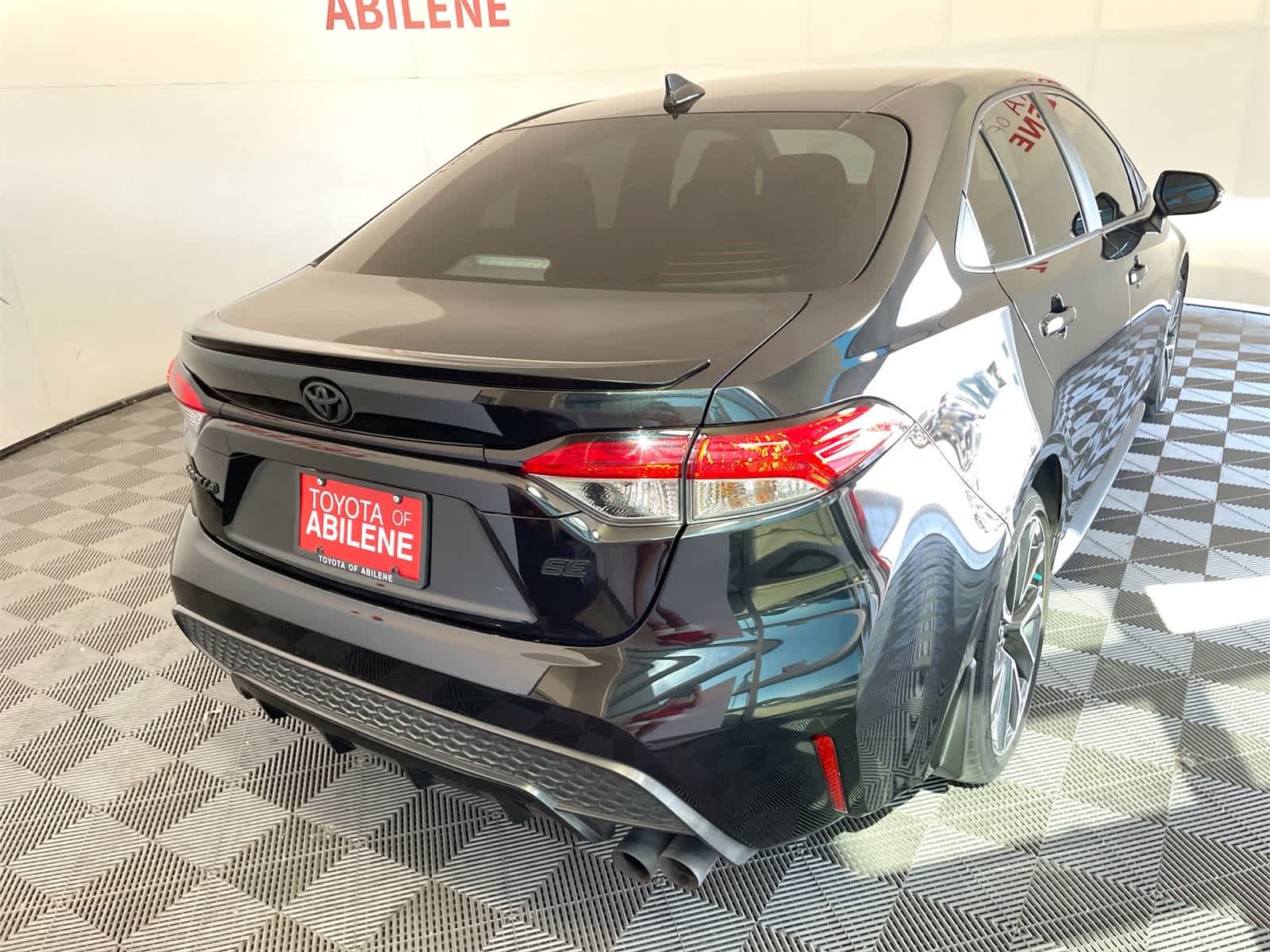 Thumbnail: 2022 Toyota Corolla - 7