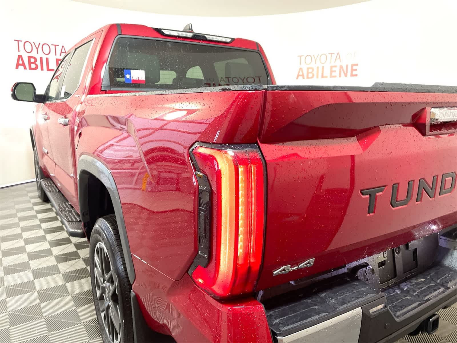 2025 Toyota Tundra Limited 3