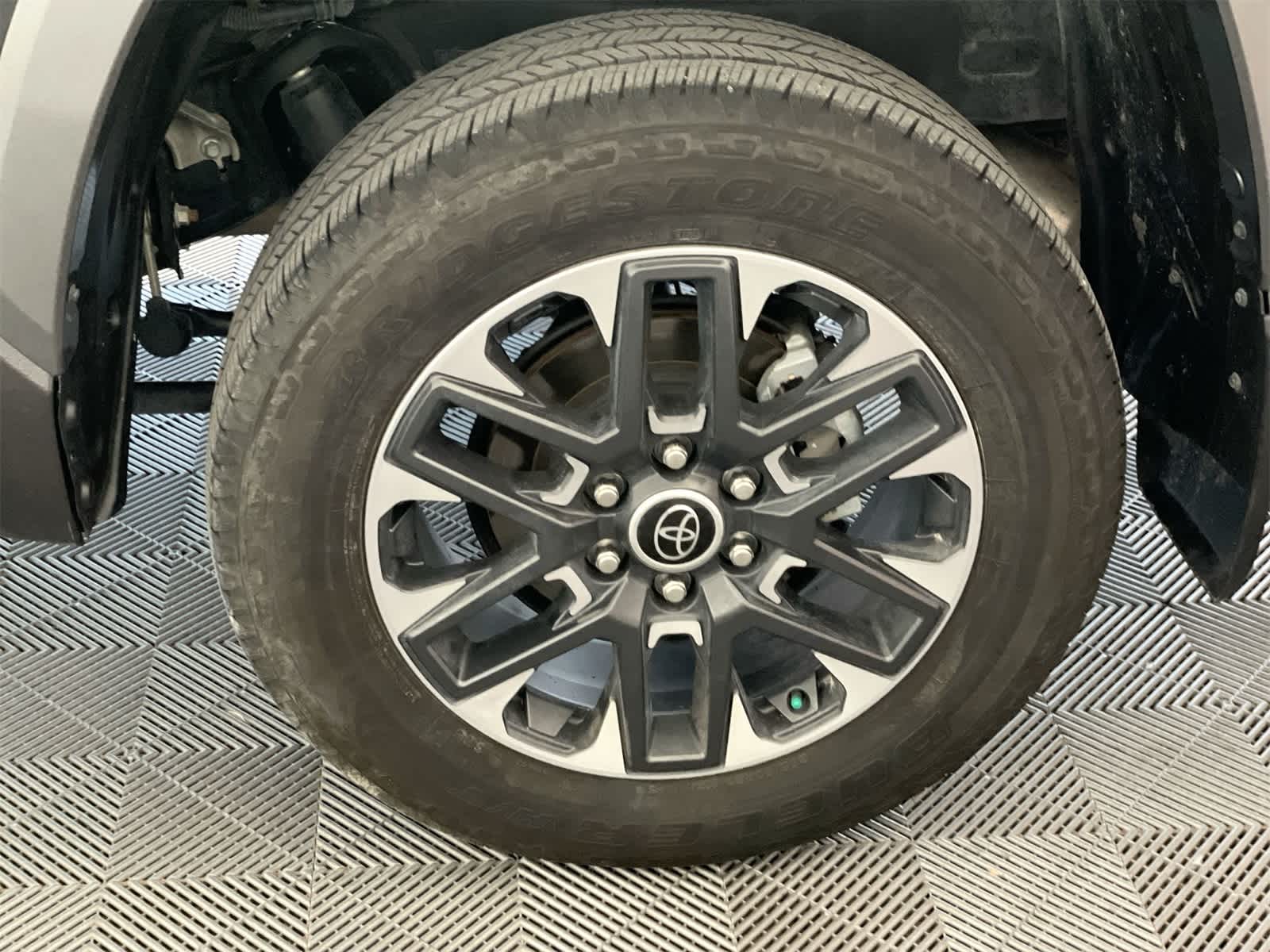 Thumbnail: 2024 Toyota Tundra - 25