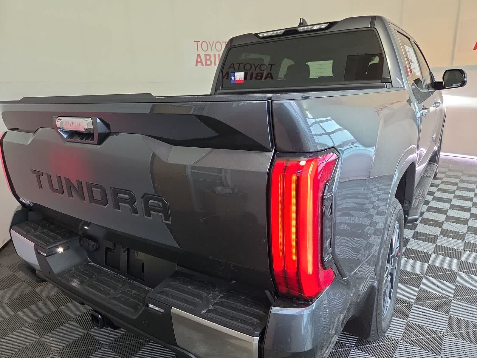 Thumbnail: 2026 Toyota Tundra - 6