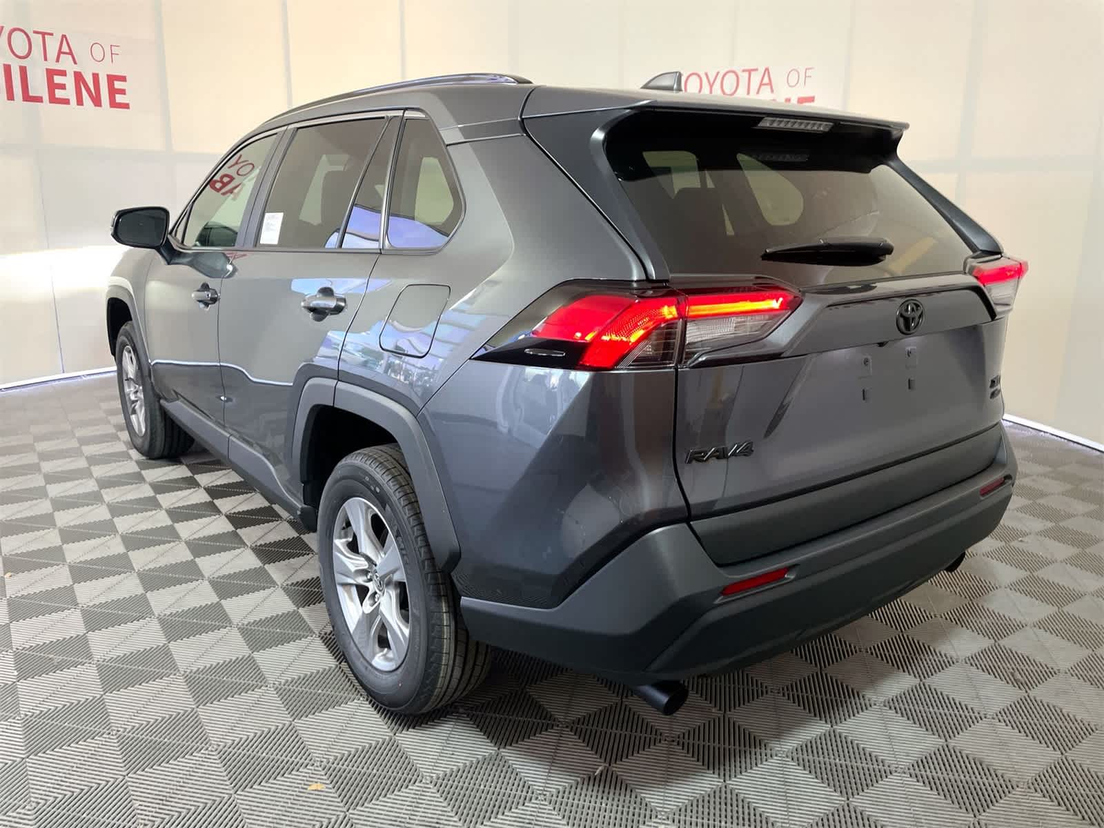 Thumbnail: 2025 Toyota RAV4 - 3