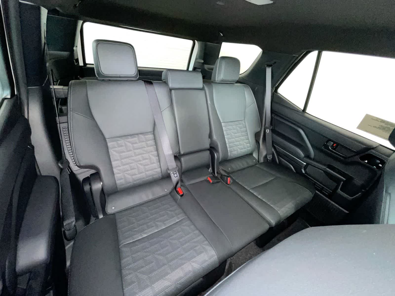 Thumbnail: 2026 Toyota 4Runner - 15