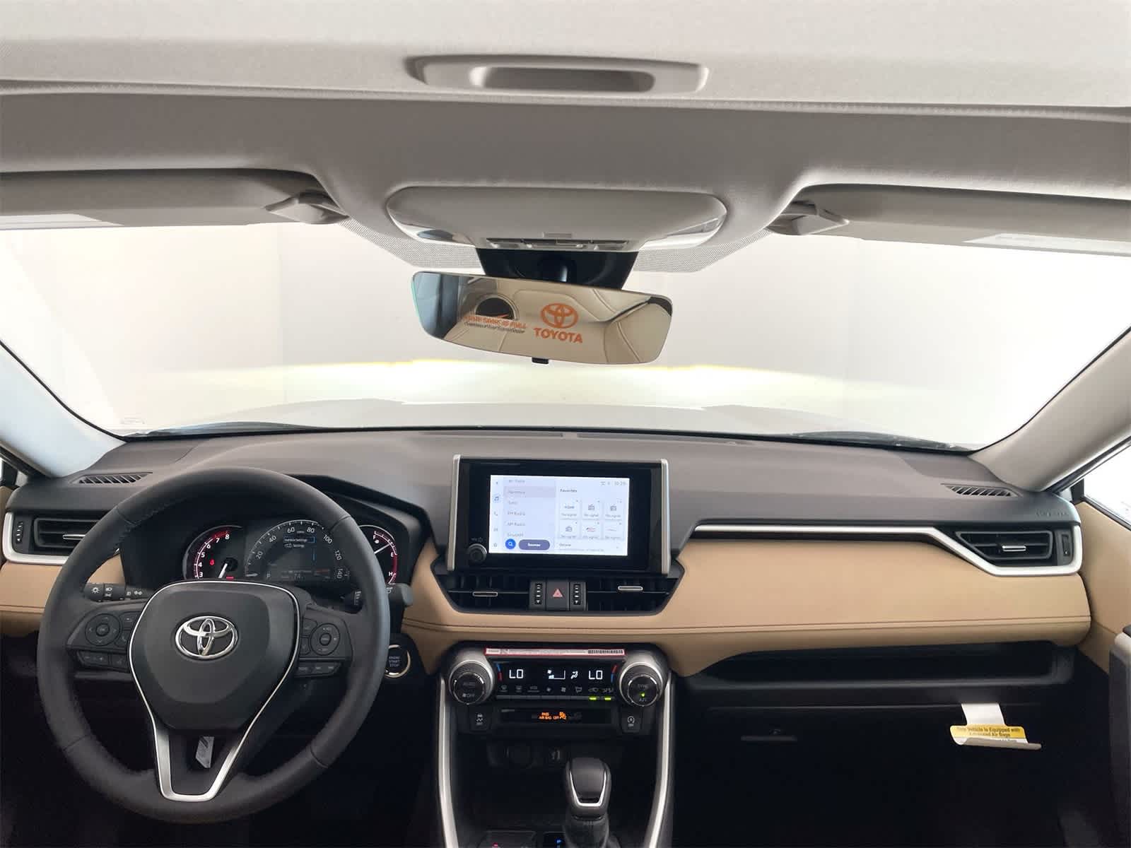 Thumbnail: 2025 Toyota RAV4 - 17