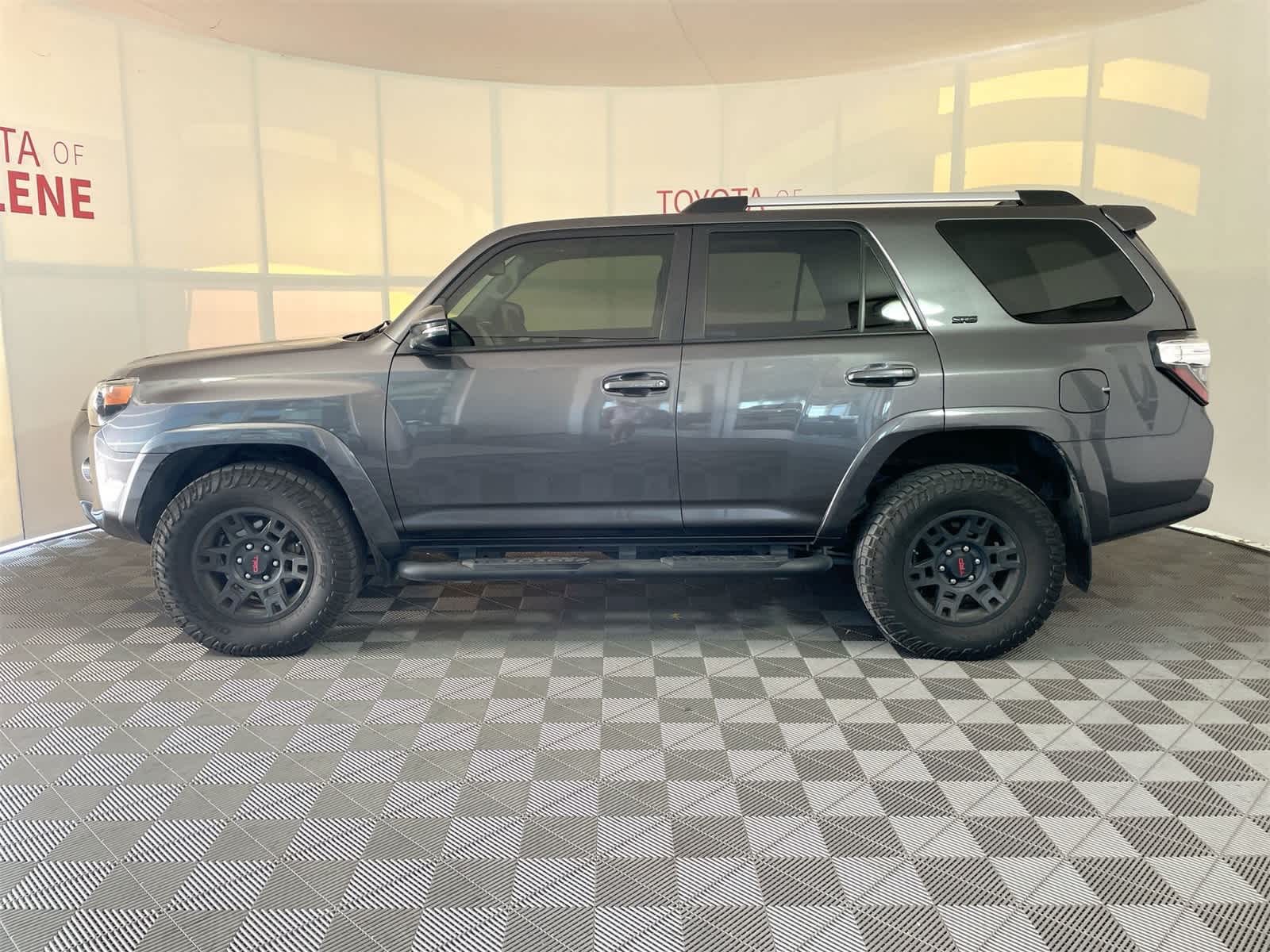 Thumbnail: 2020 Toyota 4Runner - 2