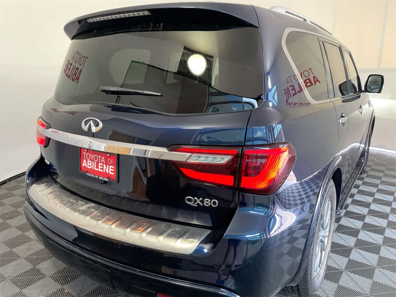 Thumbnail: 2021 INFINITI QX80 - 6