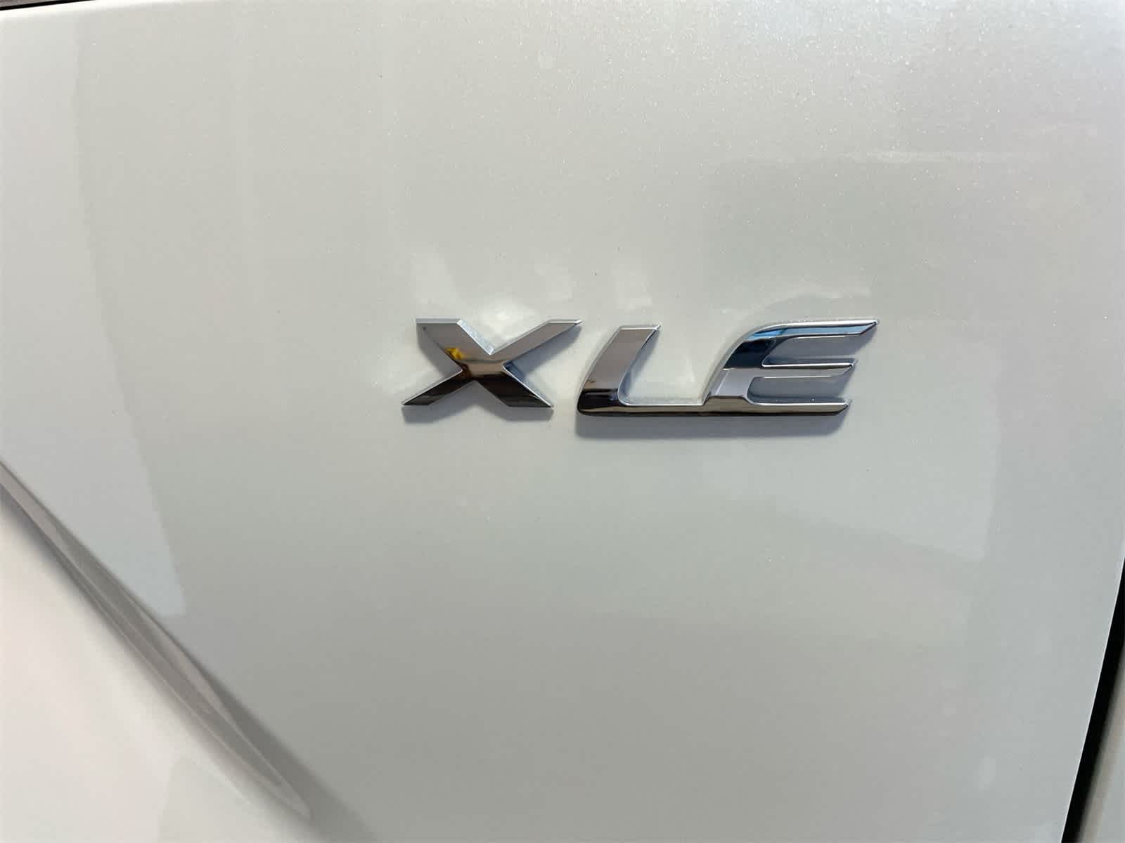 Thumbnail: 2026 Toyota Corolla Cross - 6