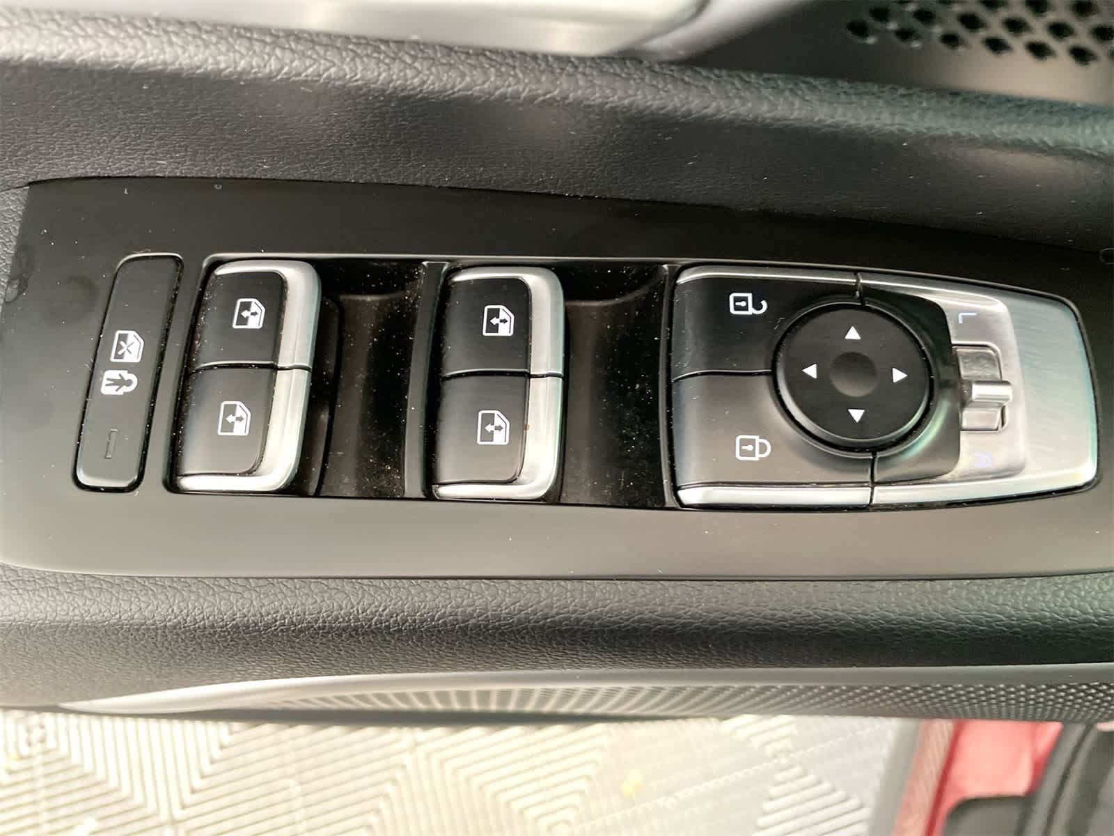 Thumbnail: 2023 Kia Telluride - 10