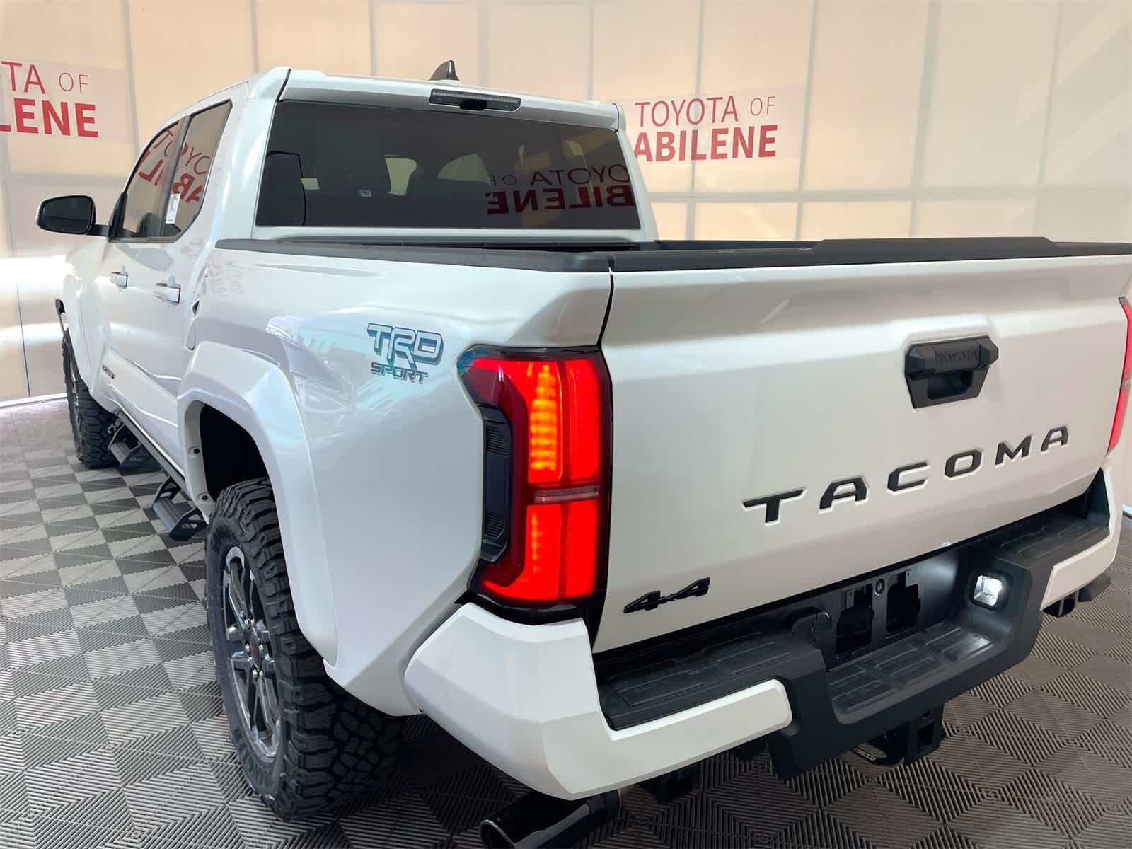 Thumbnail: 2025 Toyota Tacoma - 3