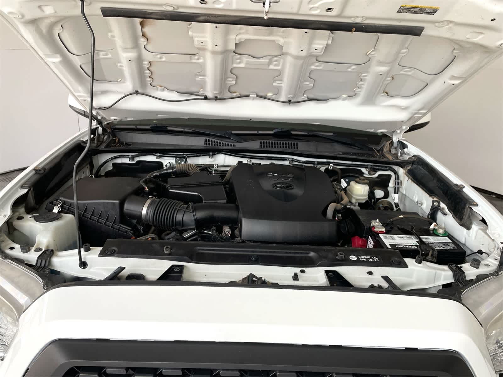 Thumbnail: 2018 Toyota Tacoma - 24