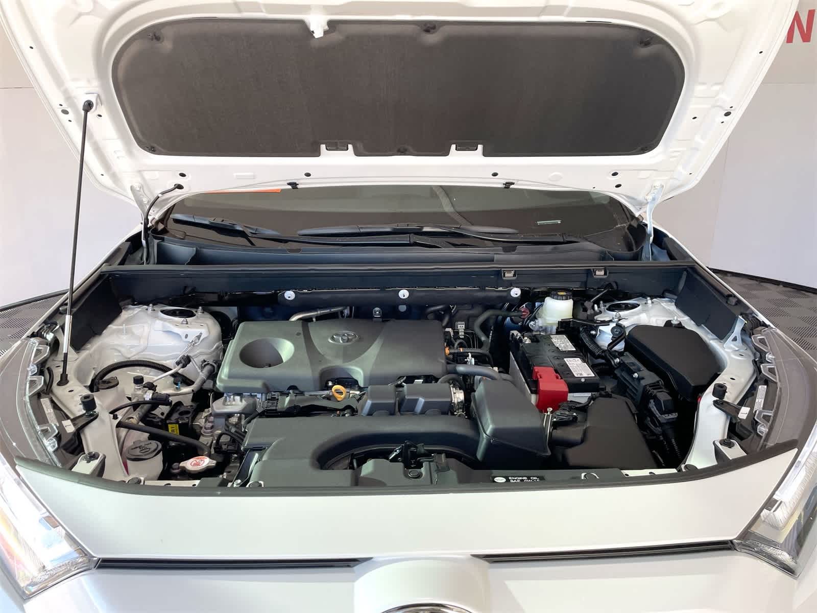 Thumbnail: 2025 Toyota RAV4 - 26