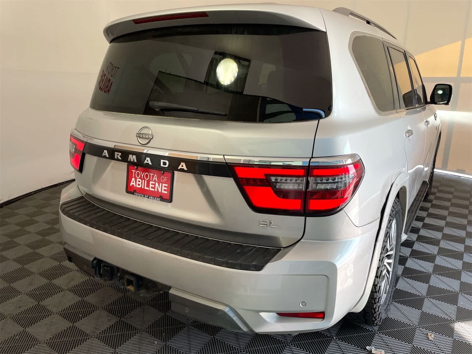 Thumbnail: 2021 Nissan Armada - 7