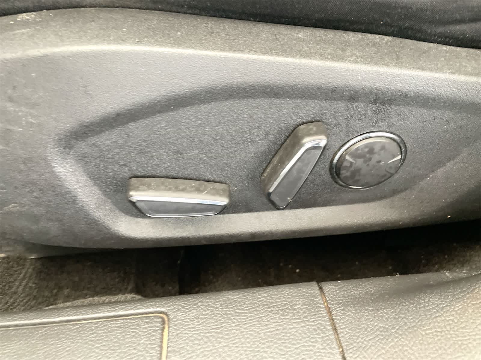 Thumbnail: 2015 Ford Fusion - 11