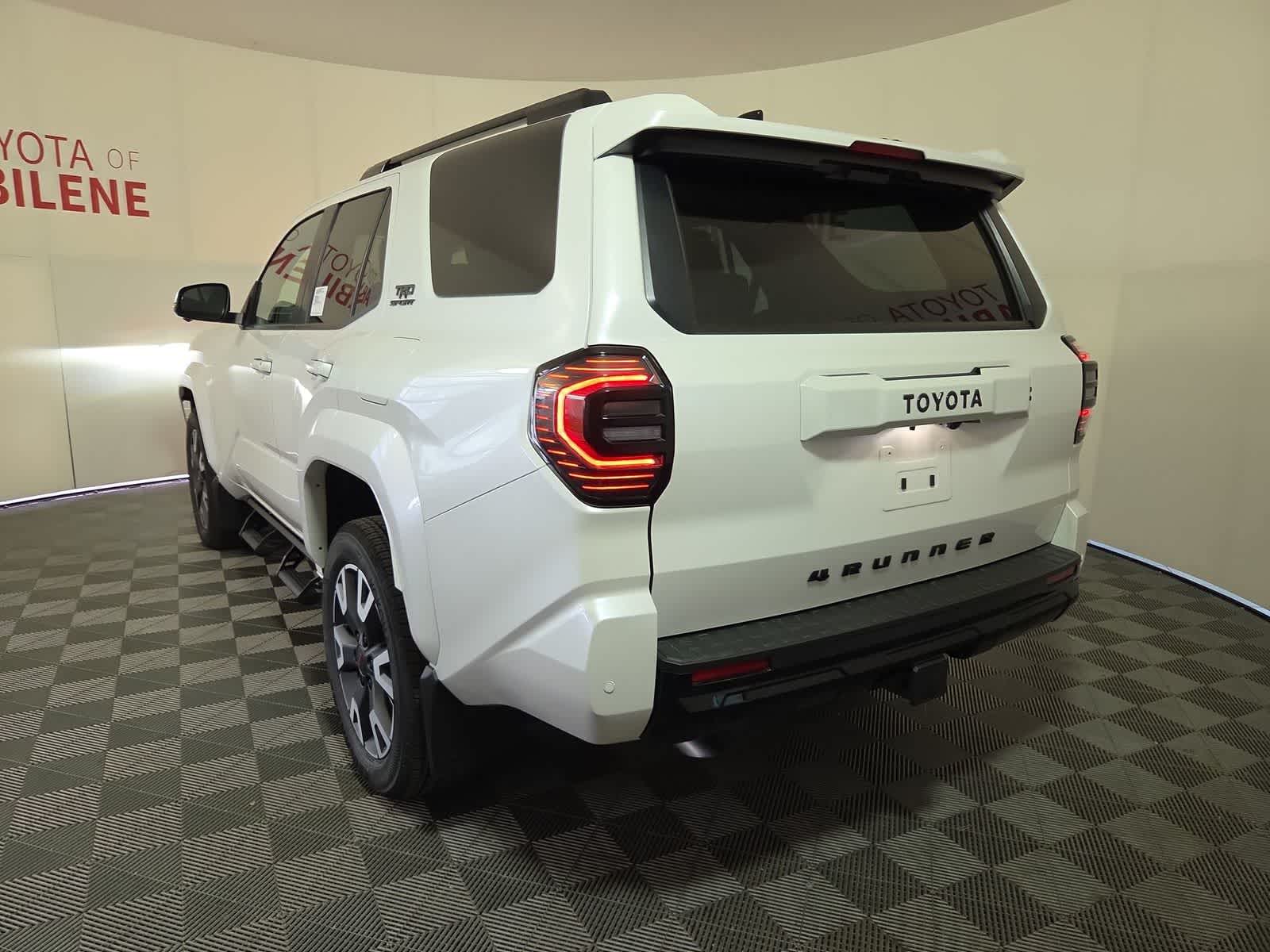 Thumbnail: 2026 Toyota 4Runner - 3