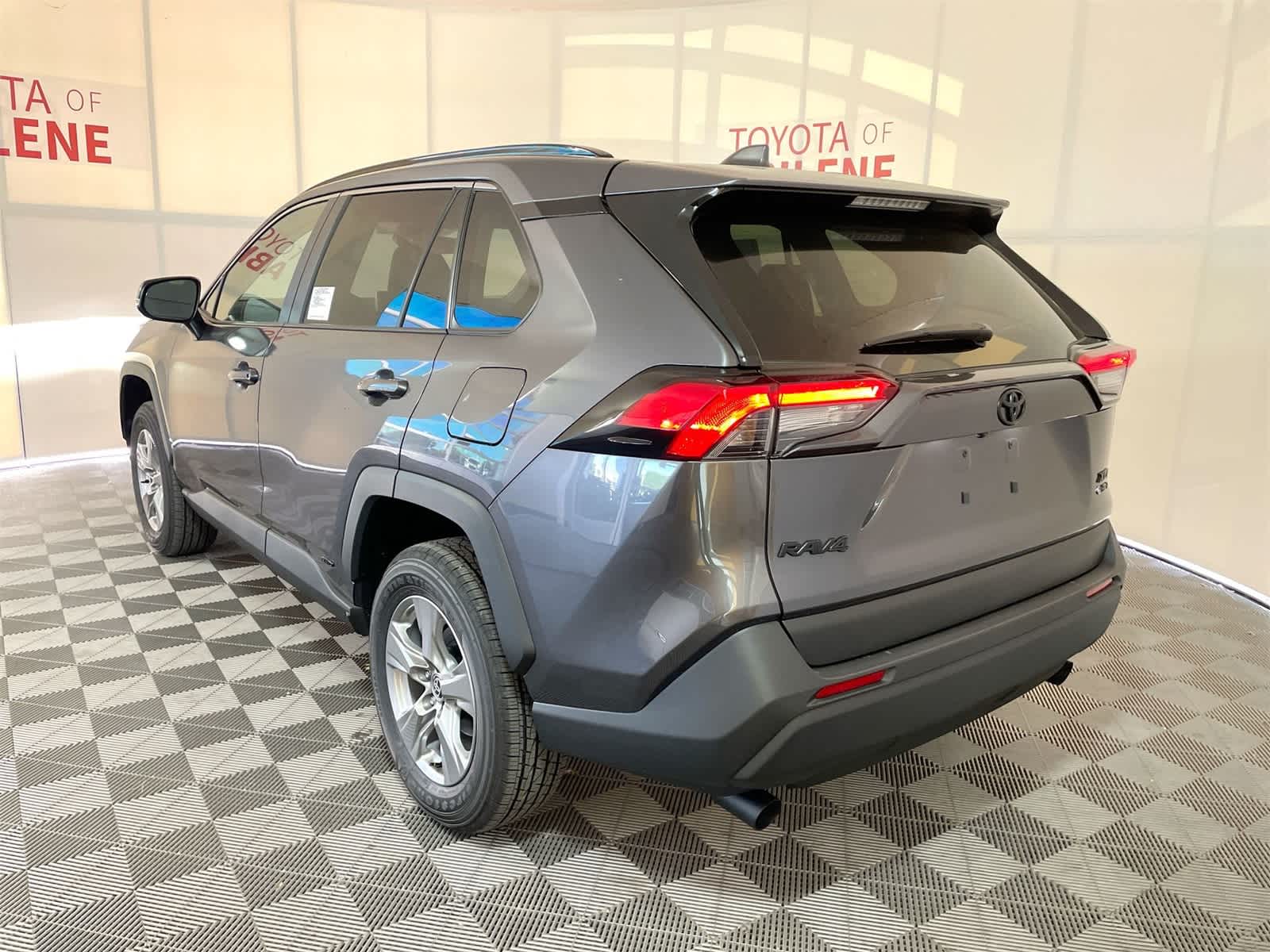 Thumbnail: 2025 Toyota RAV4 - 3