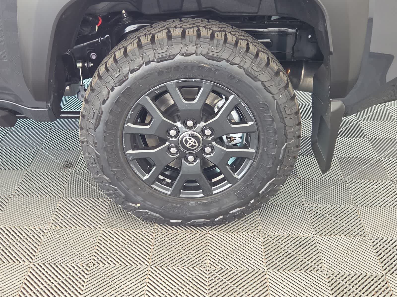 Thumbnail: 2026 Toyota 4Runner - 25