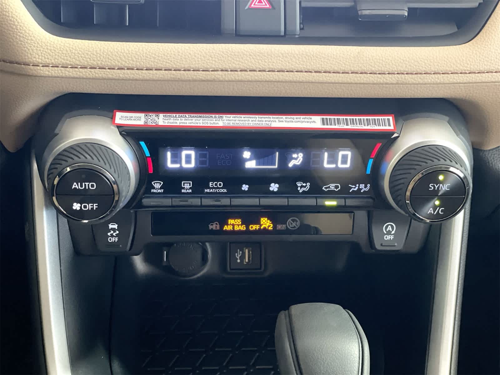 Thumbnail: 2025 Toyota RAV4 - 22