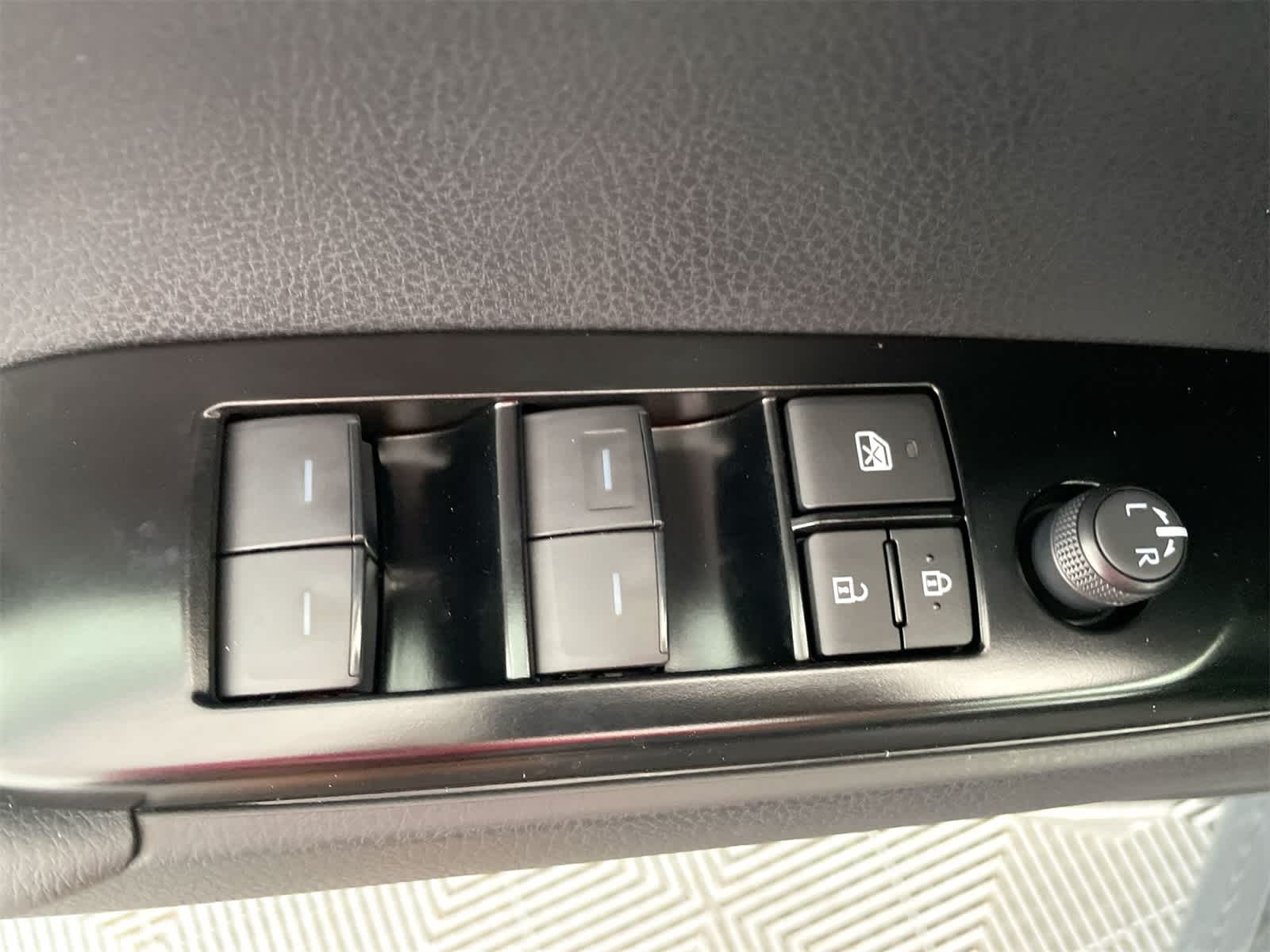 Thumbnail: 2026 Toyota Camry - 12