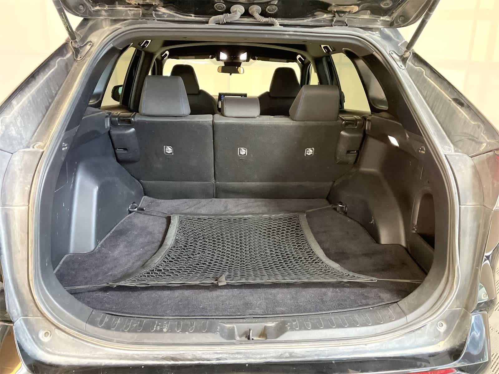 Thumbnail: 2022 Toyota RAV4 - 4