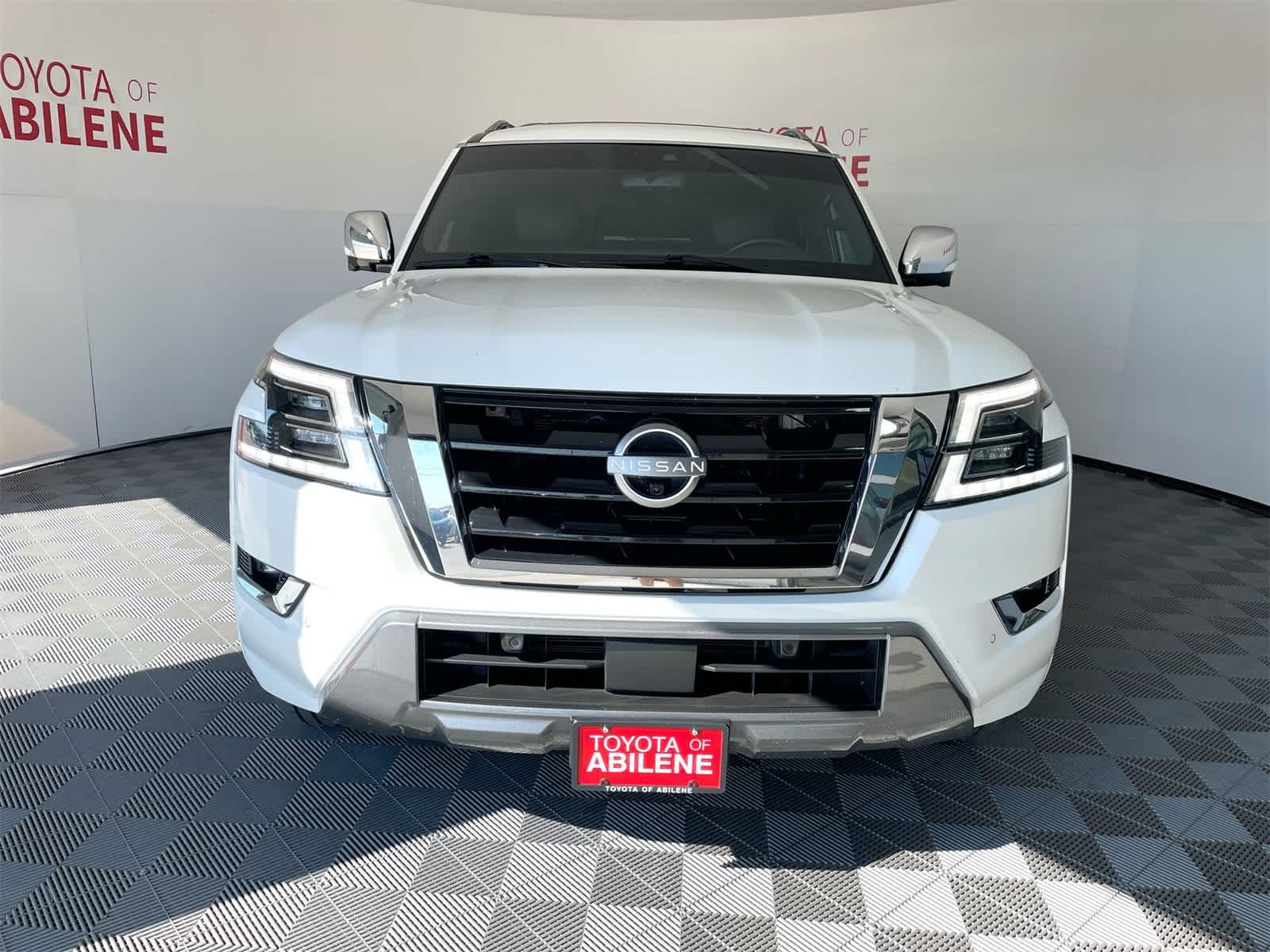 Thumbnail: 2022 Nissan Armada - 9
