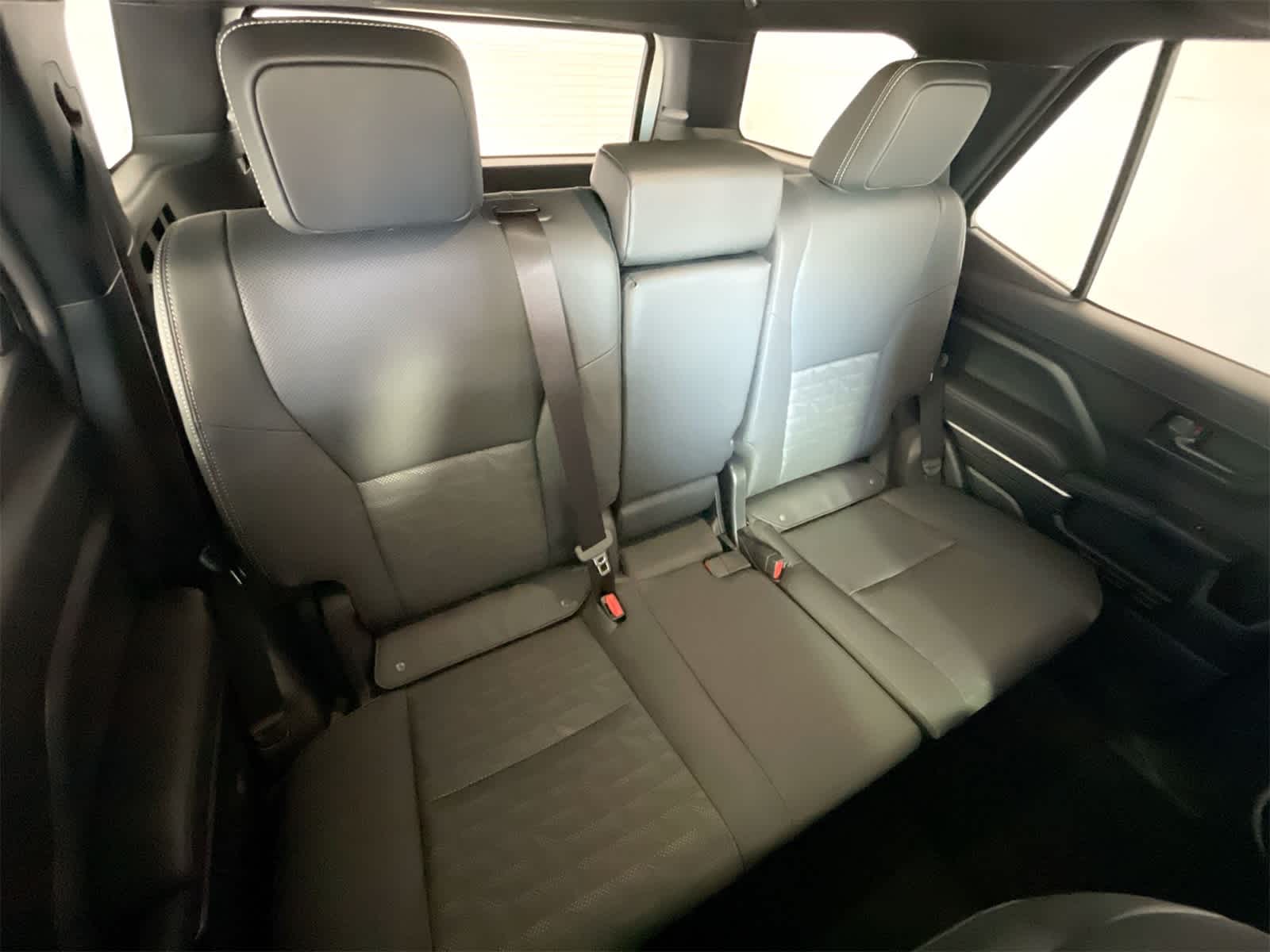 Thumbnail: 2025 Toyota 4Runner - 15