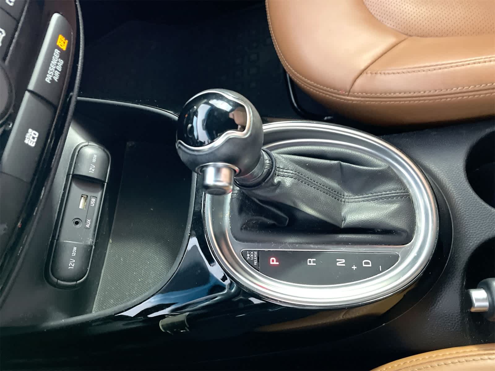 Thumbnail: 2015 Kia Soul - 23