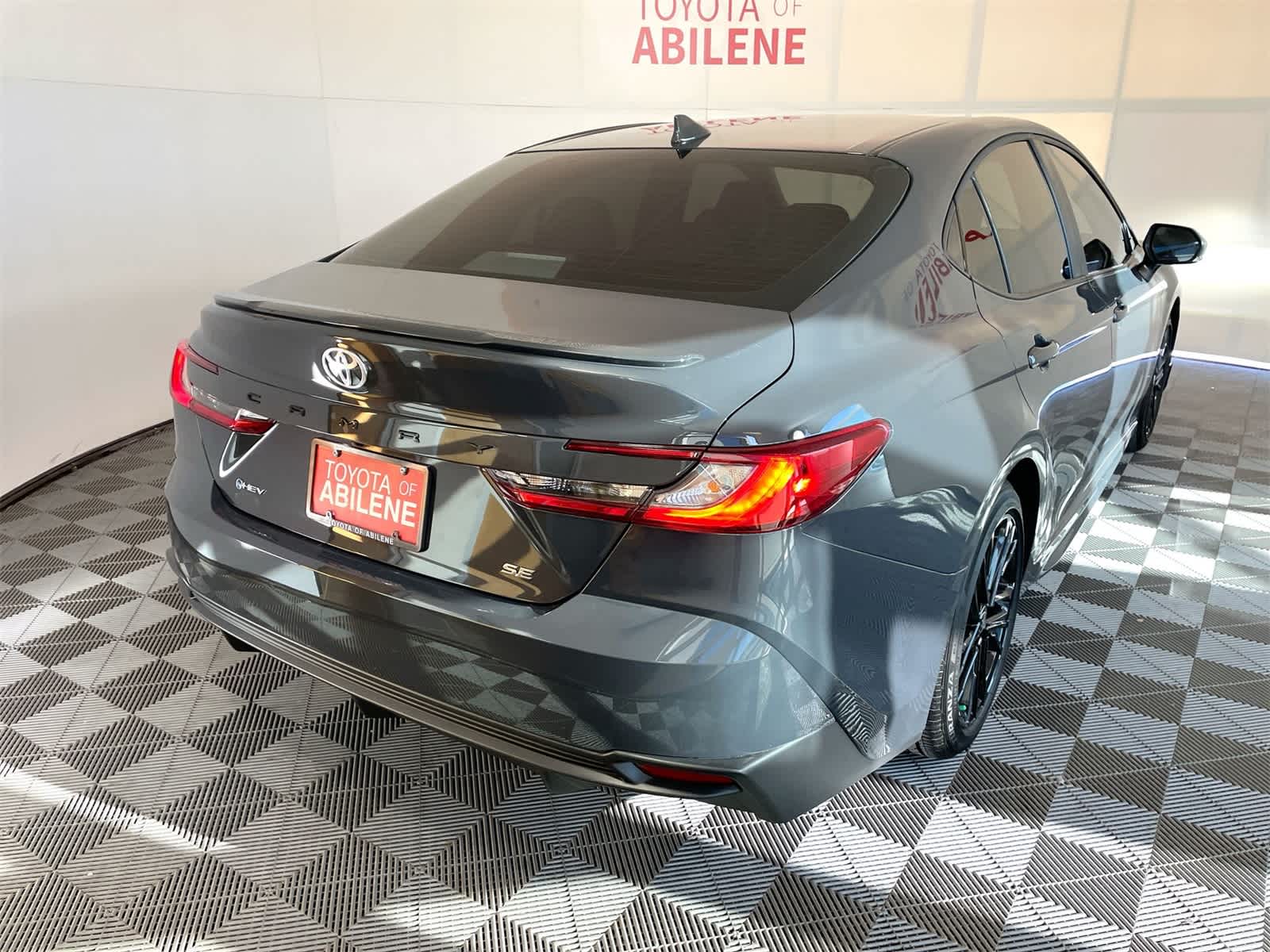 Thumbnail: 2025 Toyota Camry - 6