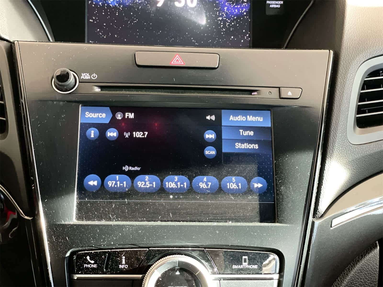 Thumbnail: 2021 Acura ILX - 18