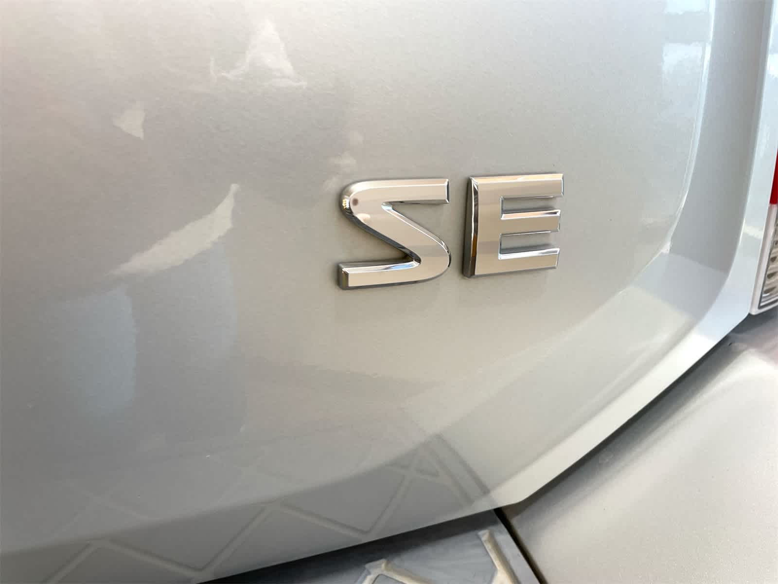 Thumbnail: 2006 Nissan Armada - 6