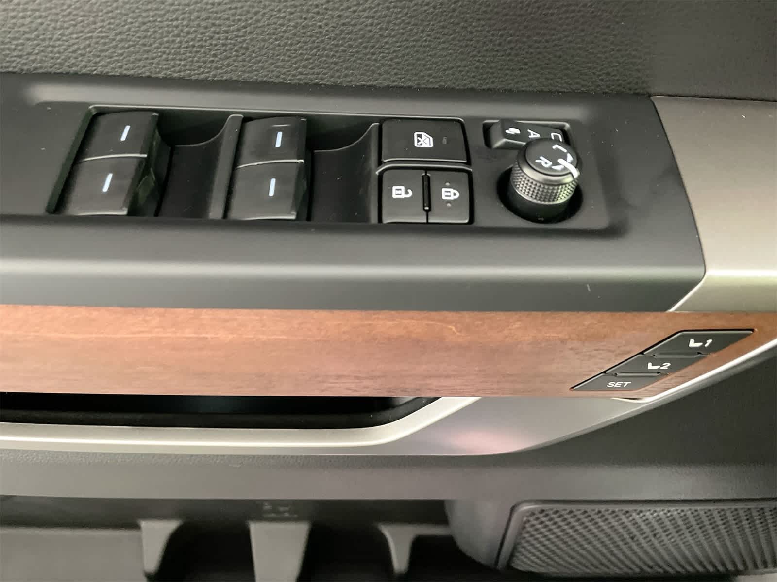 Thumbnail: 2026 Toyota Tundra - 12