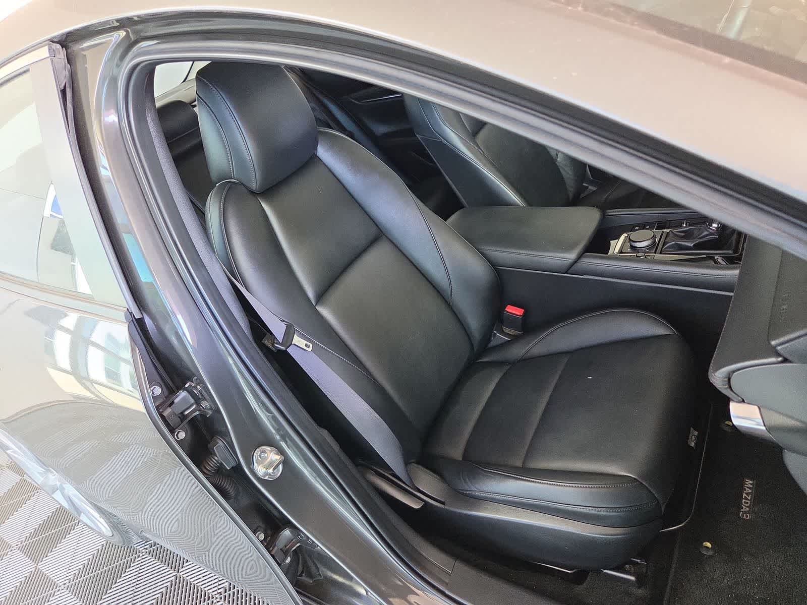 Thumbnail: 2019 Mazda Mazda3 - 12
