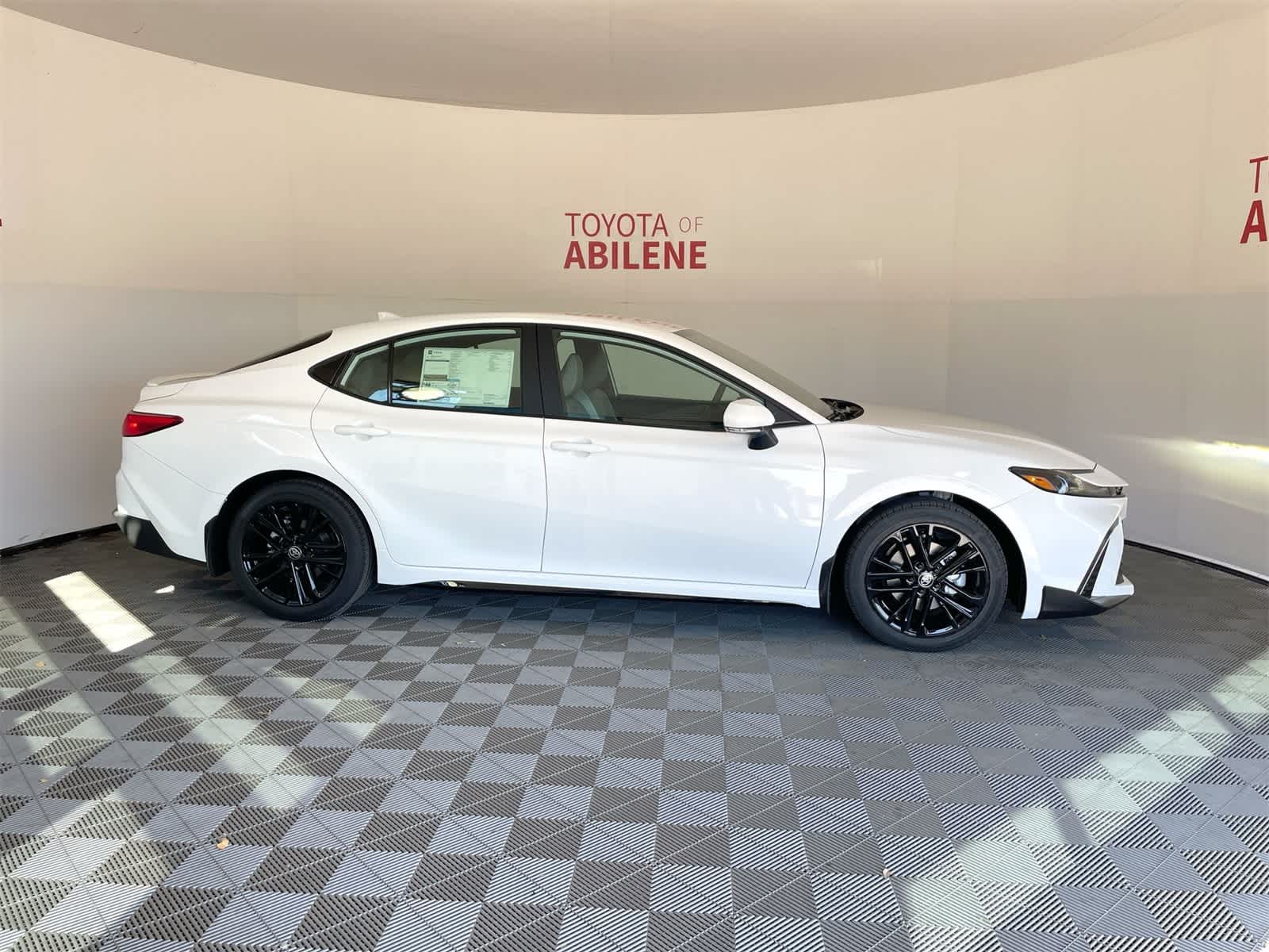 Thumbnail: 2026 Toyota Camry - 8