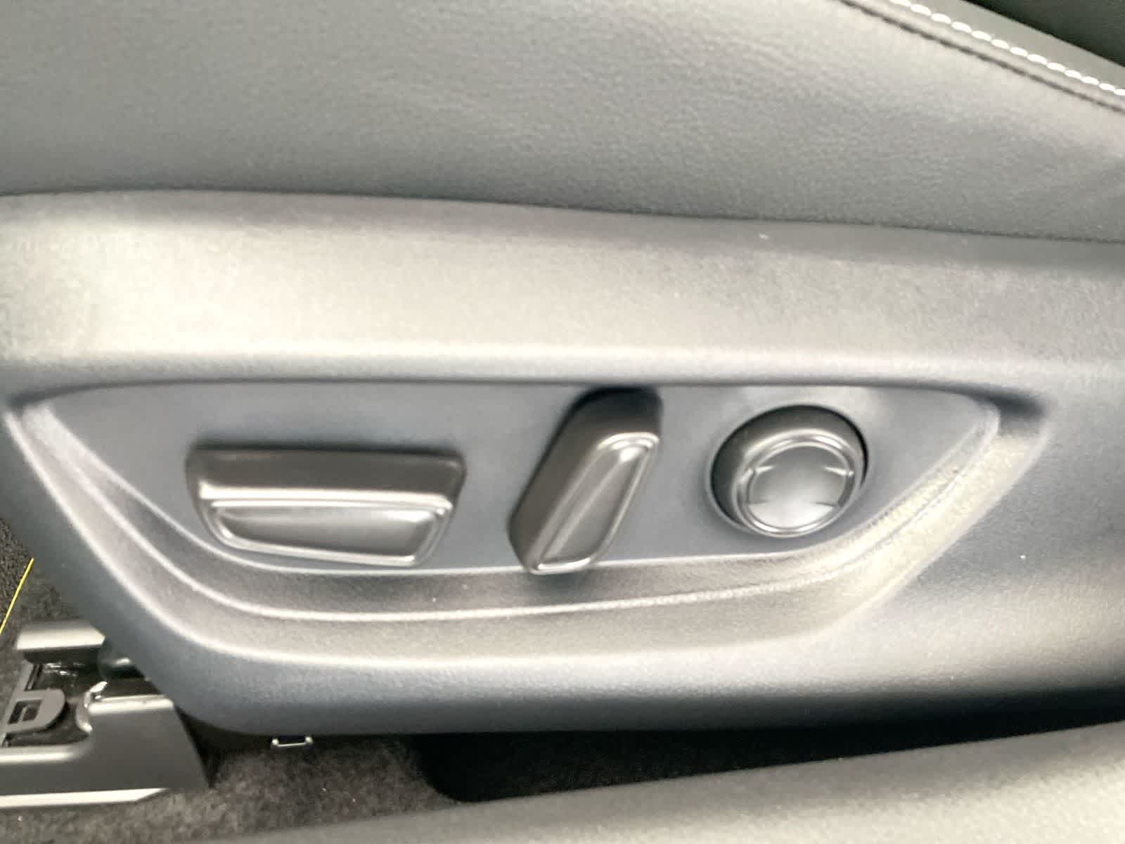 Thumbnail: 2026 Toyota Camry - 11