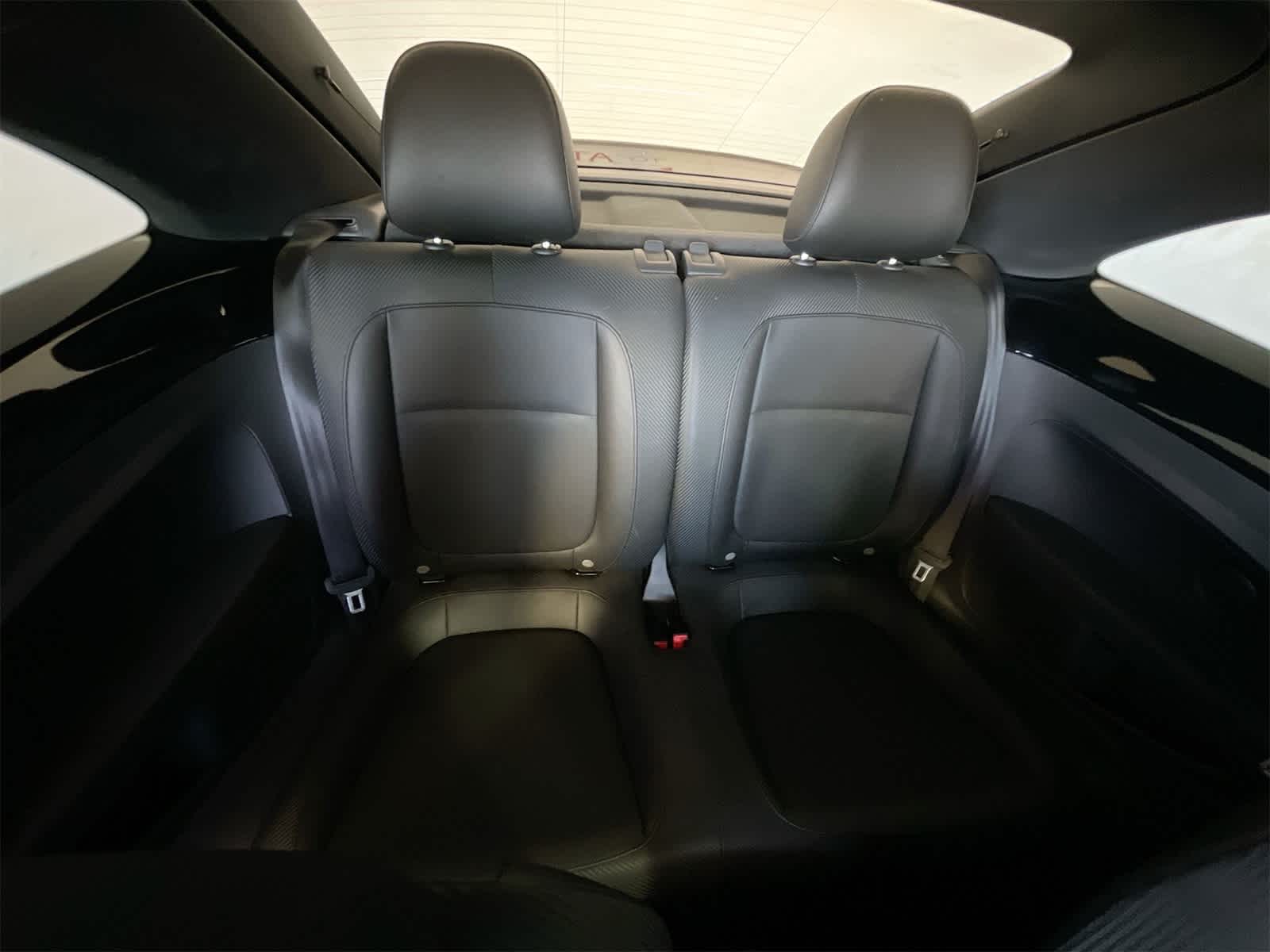 2016 Volkswagen Beetle SE 12
