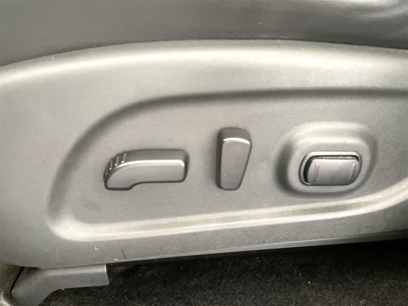 Thumbnail: 2018 Nissan Pathfinder - 11