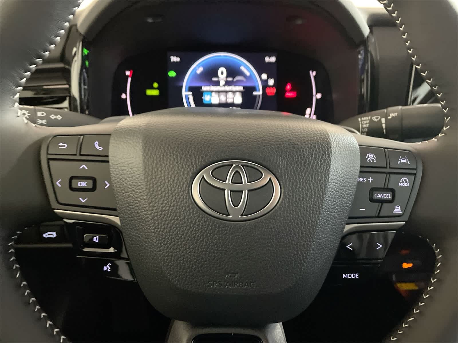Thumbnail: 2025 Toyota Camry - 18