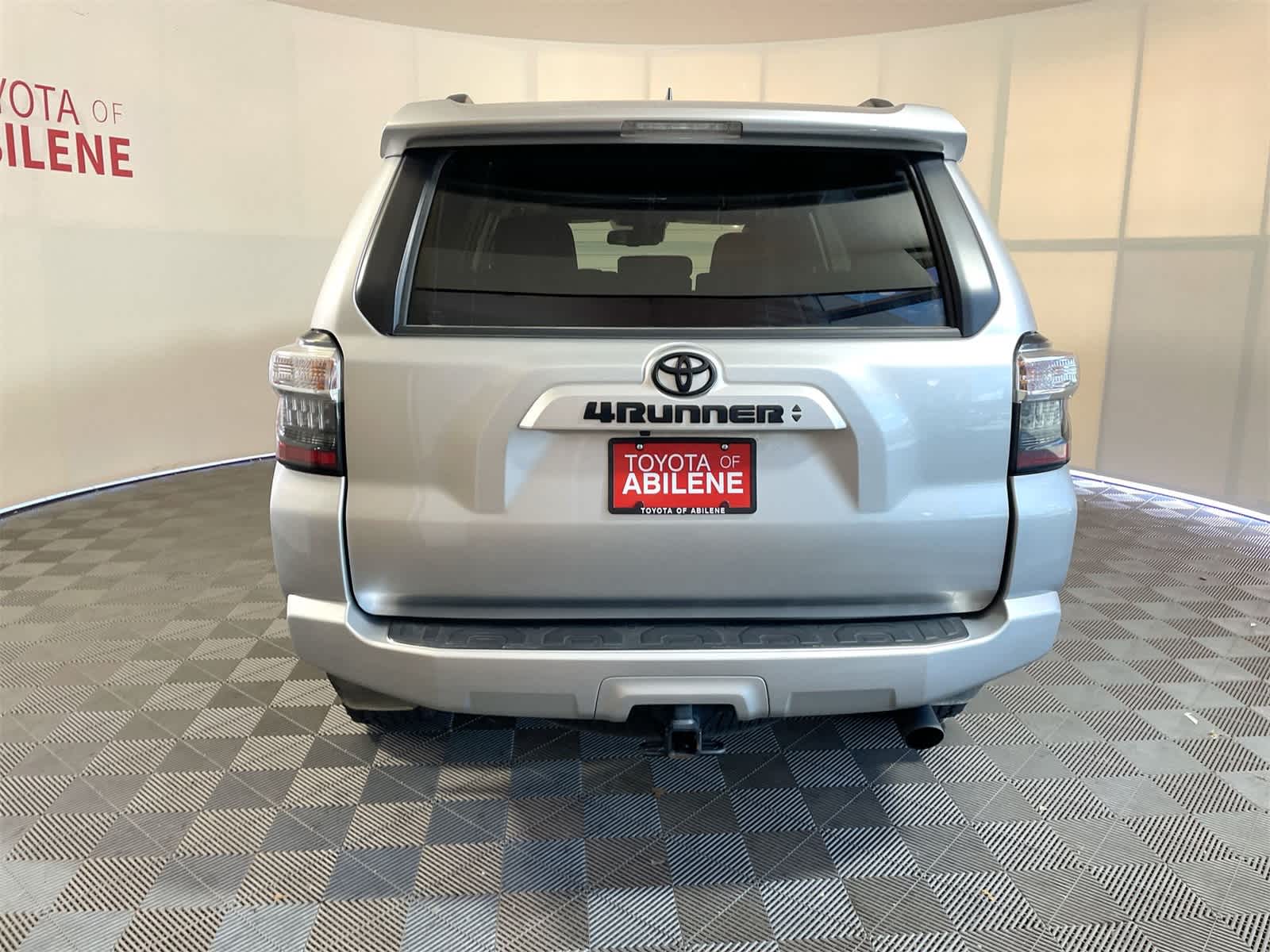 Thumbnail: 2023 Toyota 4Runner - 4