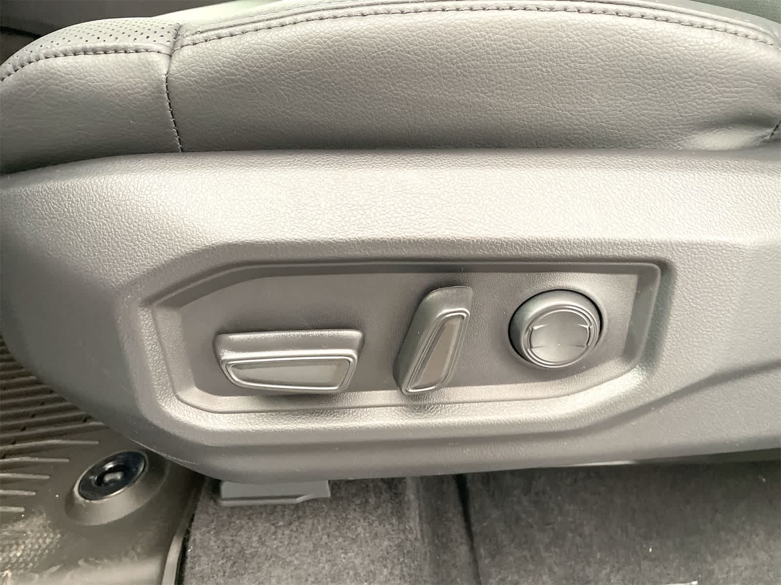 2025 Toyota Tundra SR5 11