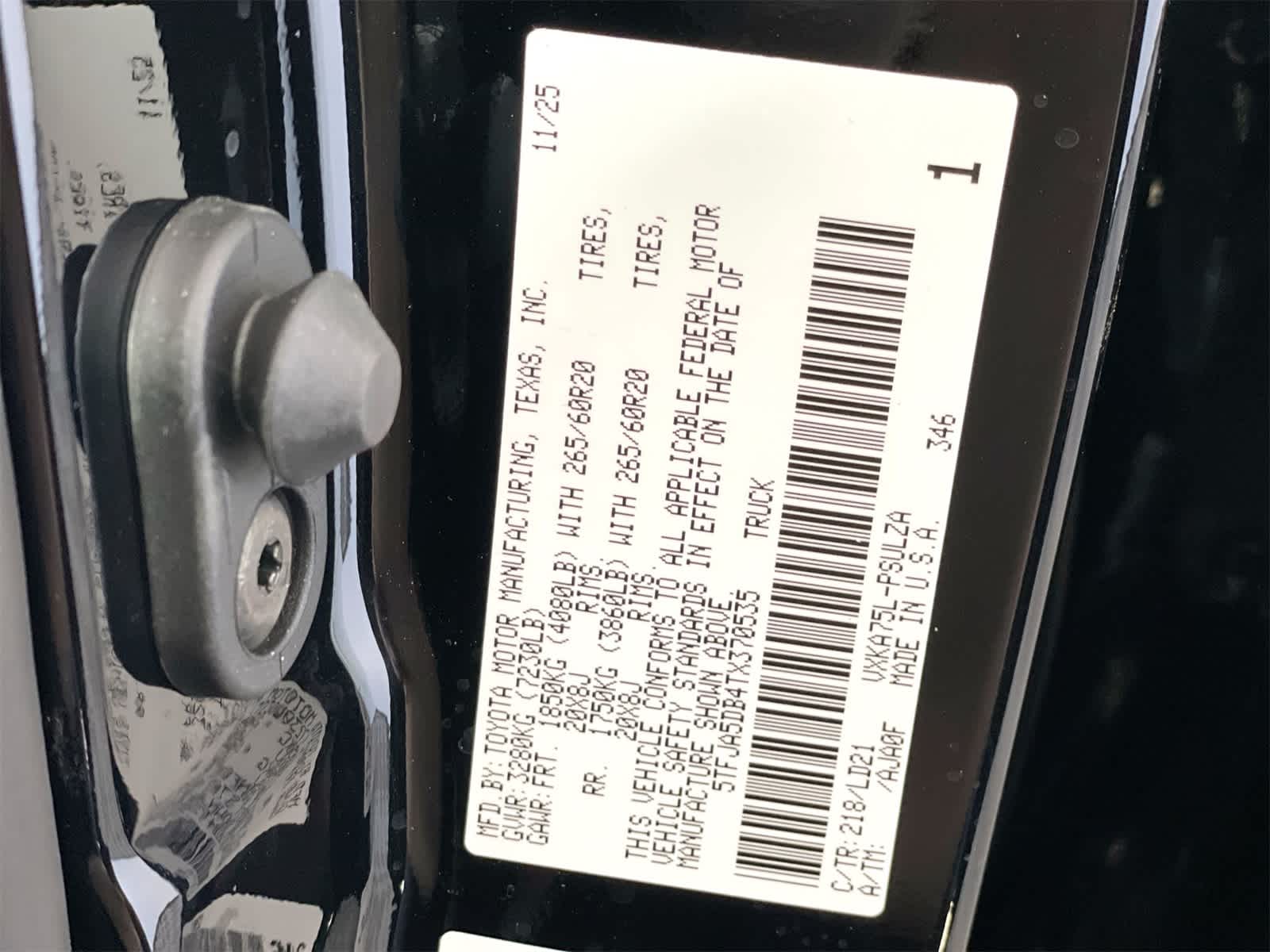 Thumbnail: 2026 Toyota Tundra - 28