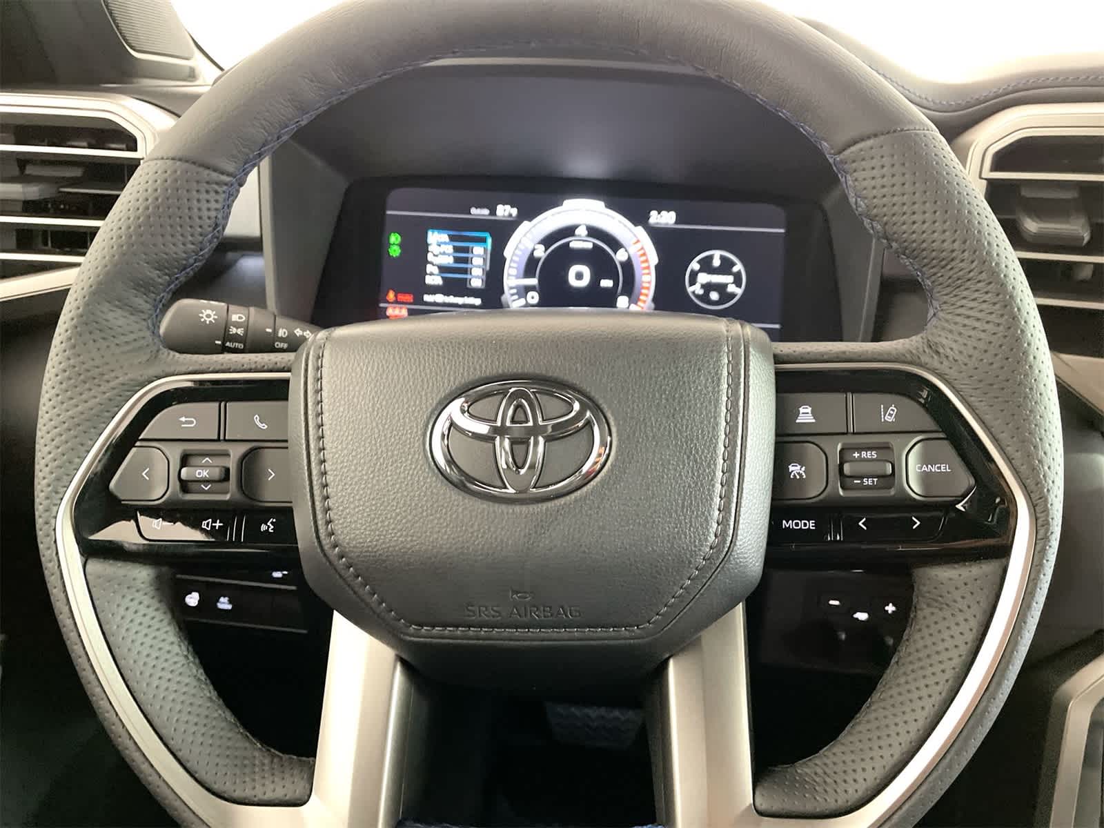 Thumbnail: 2026 Toyota Tundra - 18