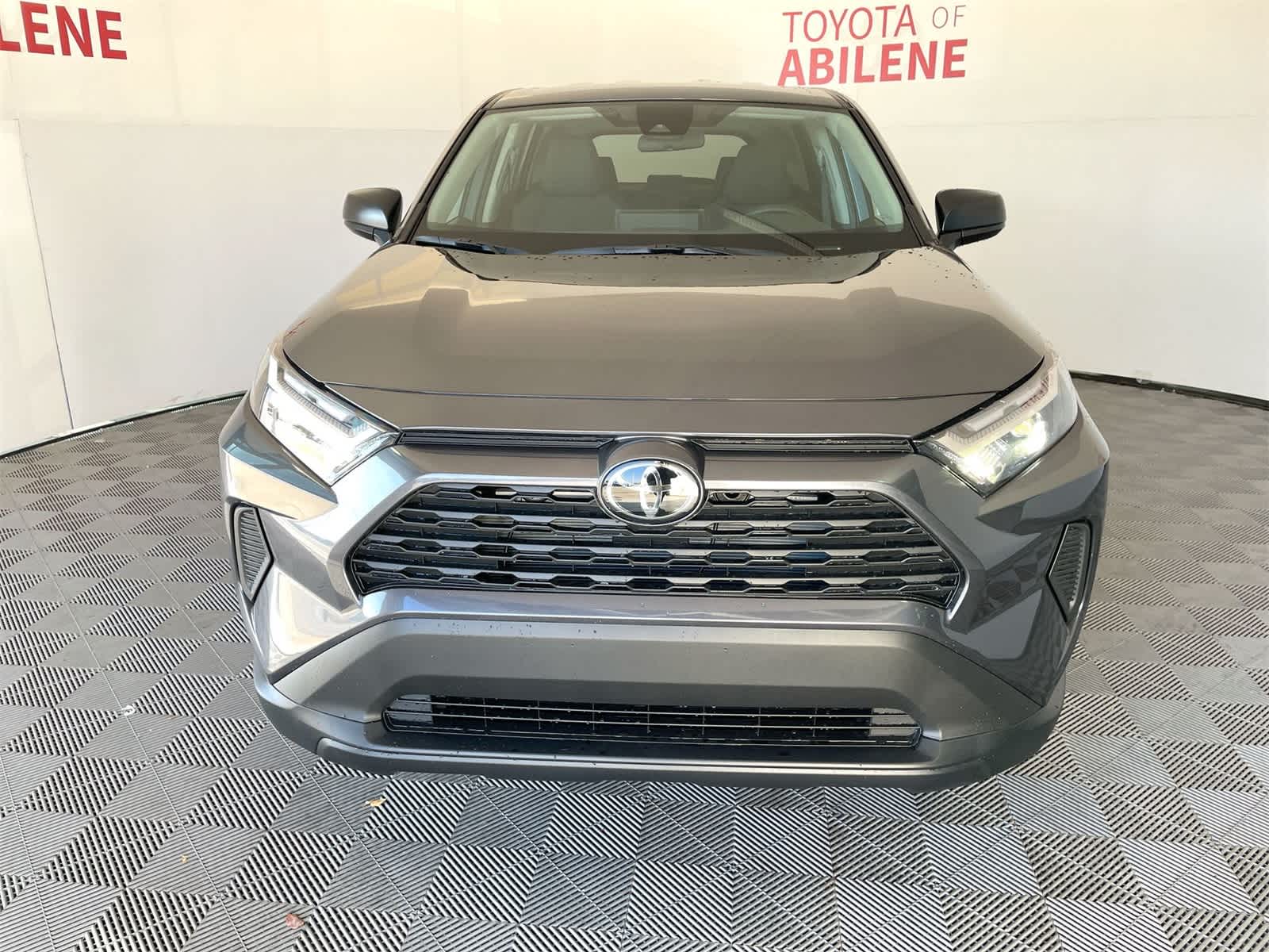 Thumbnail: 2025 Toyota RAV4 - 9