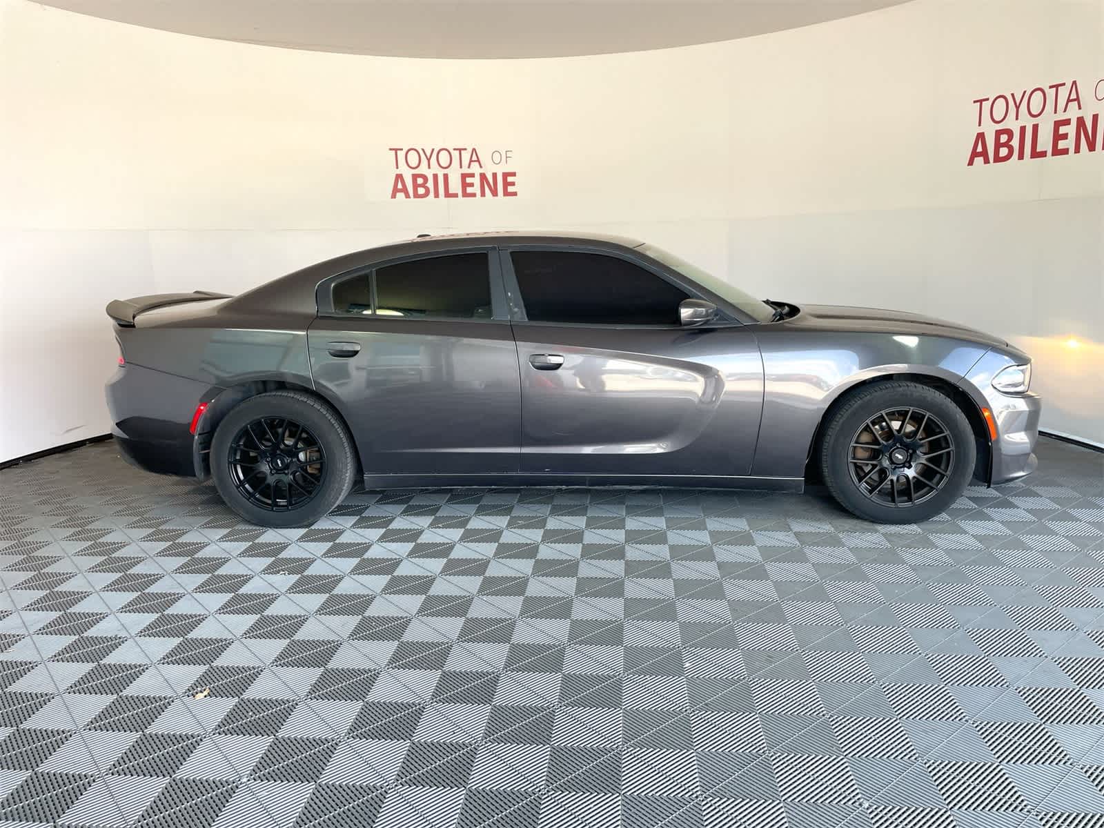 Thumbnail: 2016 Dodge Charger - 7