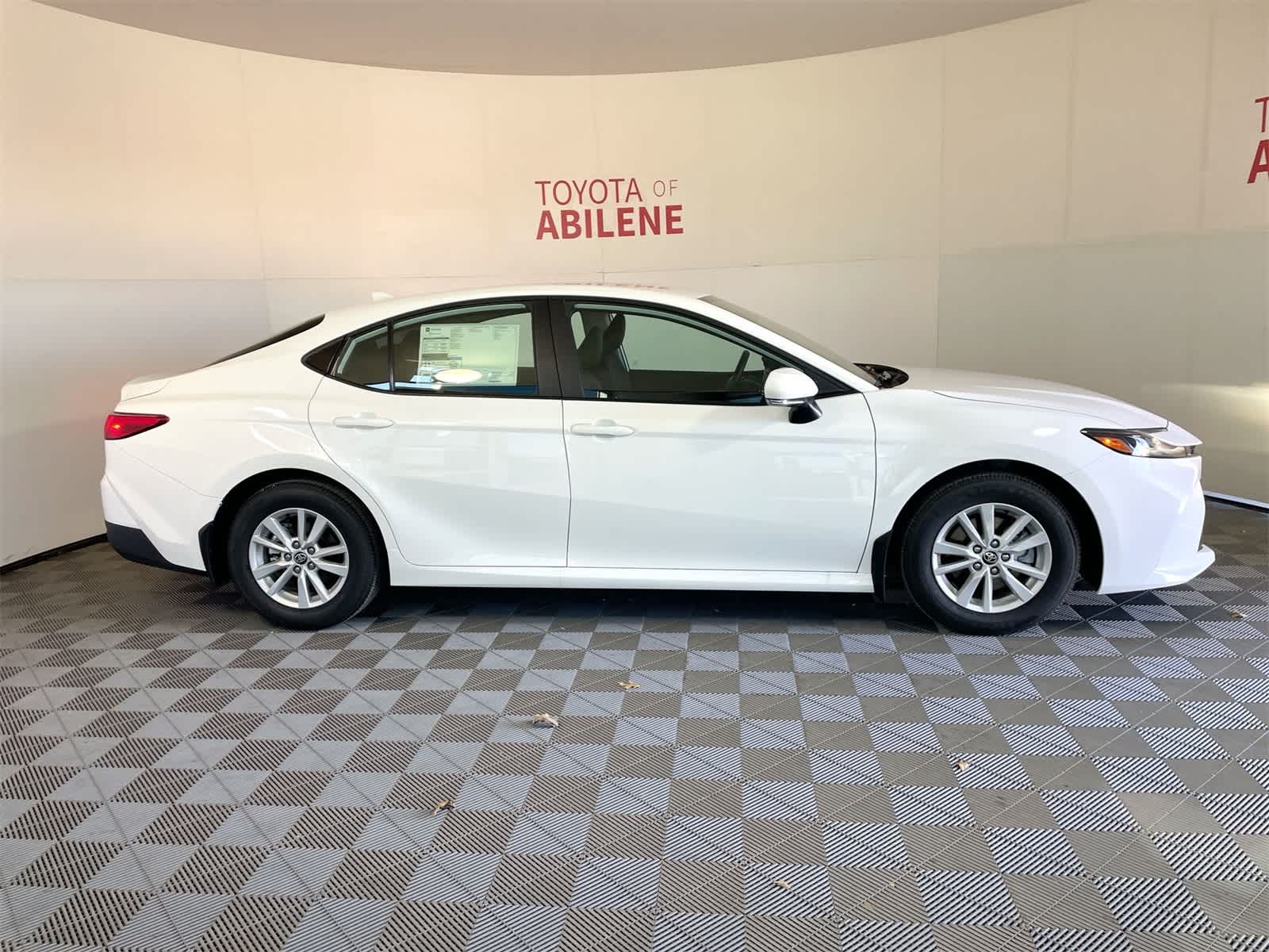 Thumbnail: 2026 Toyota Camry - 8