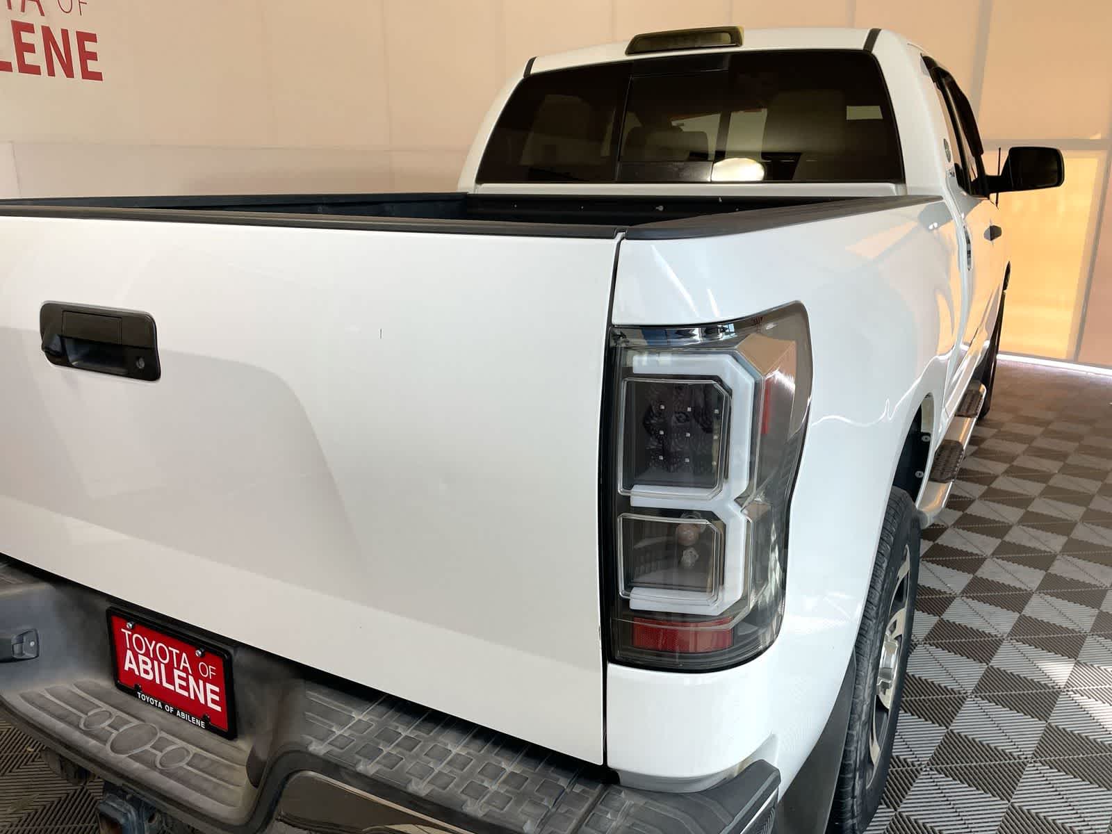 Thumbnail: 2013 Toyota Tundra - 7