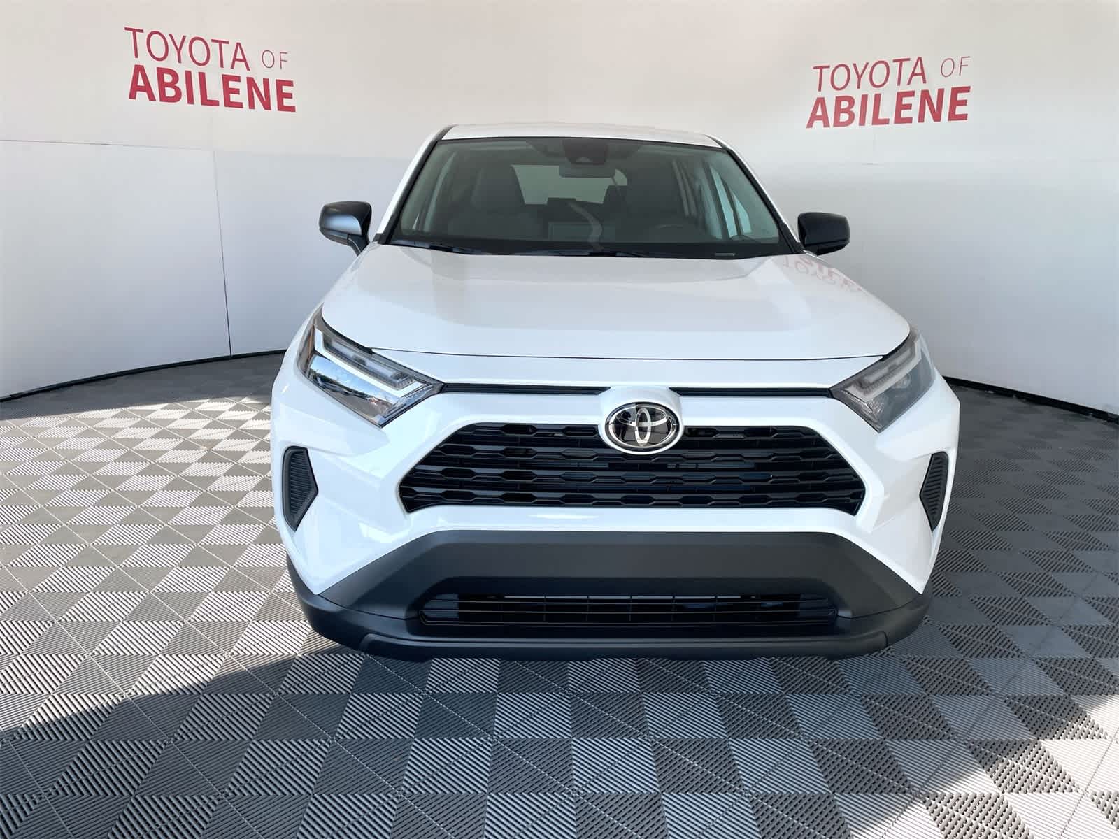 Thumbnail: 2025 Toyota RAV4 - 9