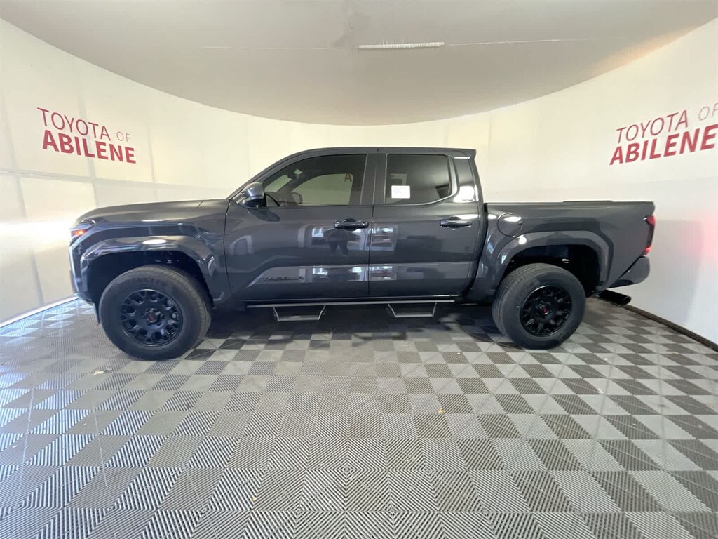New 2025 Toyota Tacoma SR5 Truck